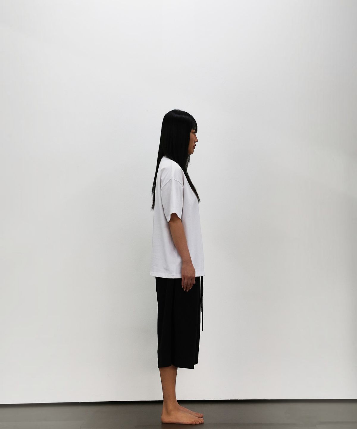 엑세스(XX) XX Back Slit Crop Over Short Sleeve T-shirt White