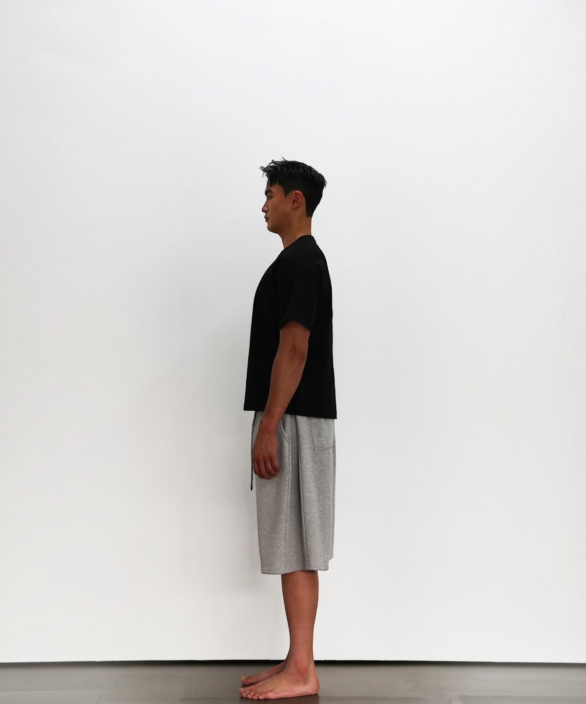엑세스(XX) XX Back Slit Crop Over Short Sleeve T-shirt Black