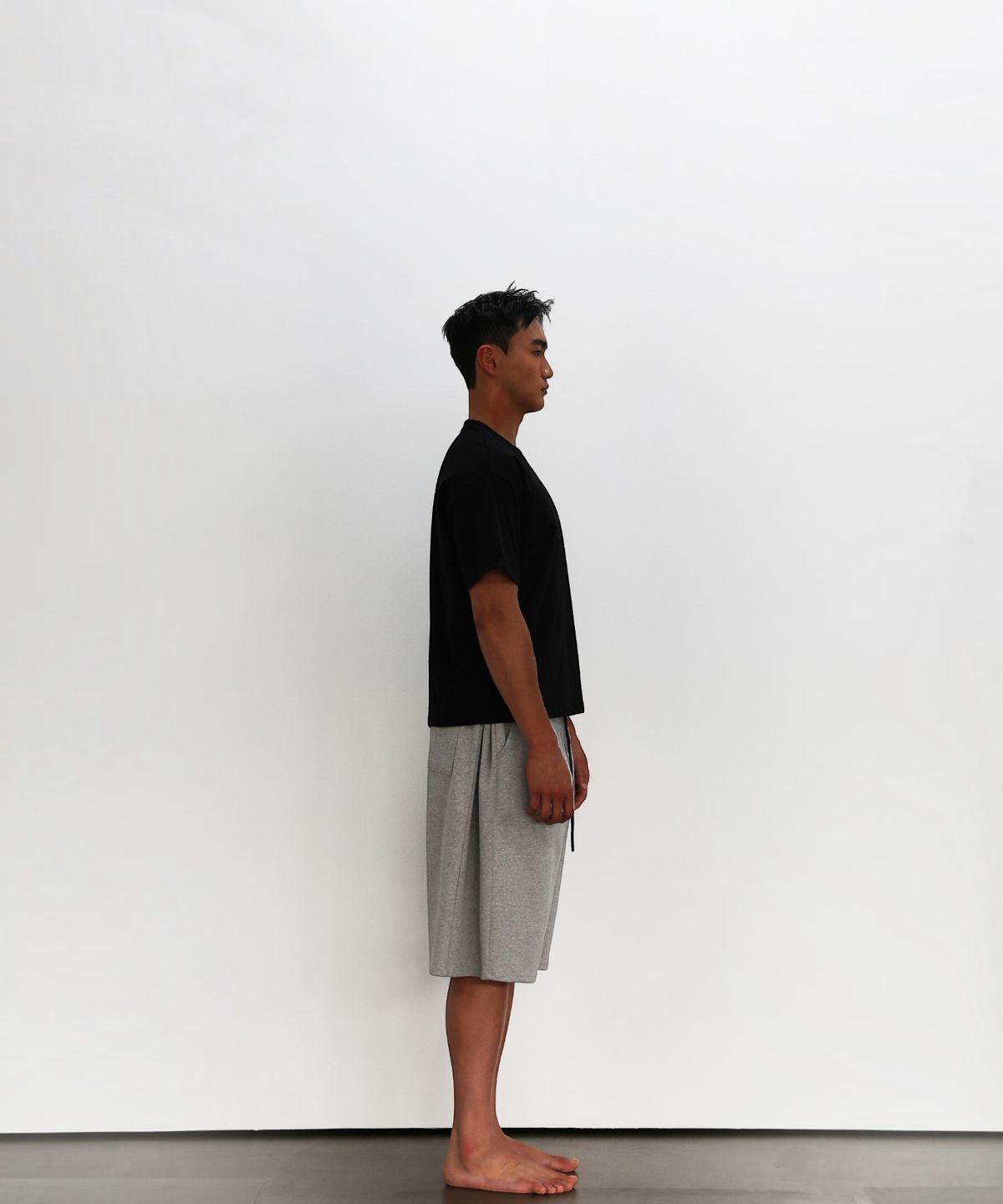 엑세스(XX) XX Back Slit Crop Over Short Sleeve T-shirt Black