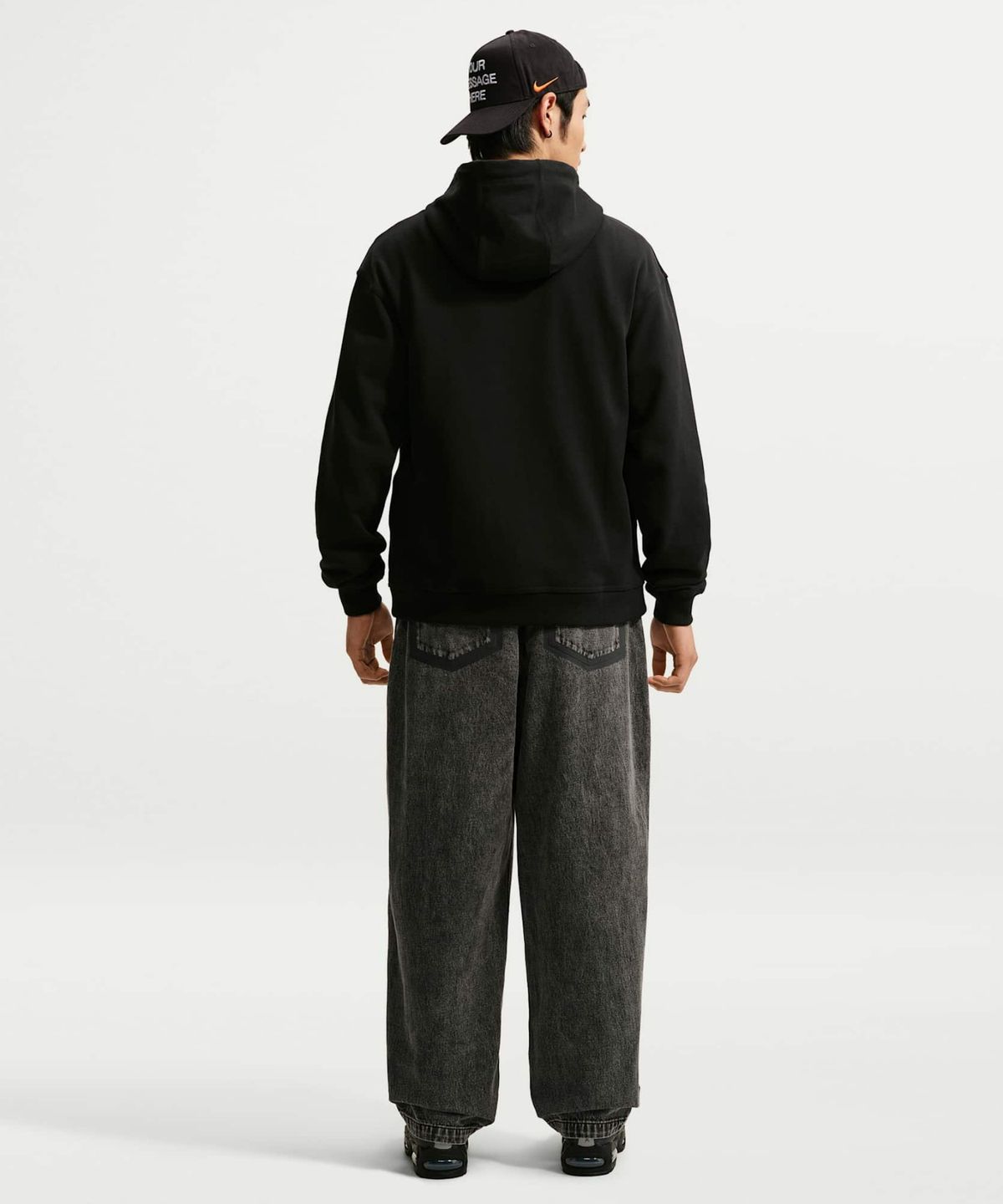 나이키(NIKE) 유어 메시지 히어 플리스 풀오버 후디 M - 블랙:화이트:세이프티 오렌지 / IO1649-010