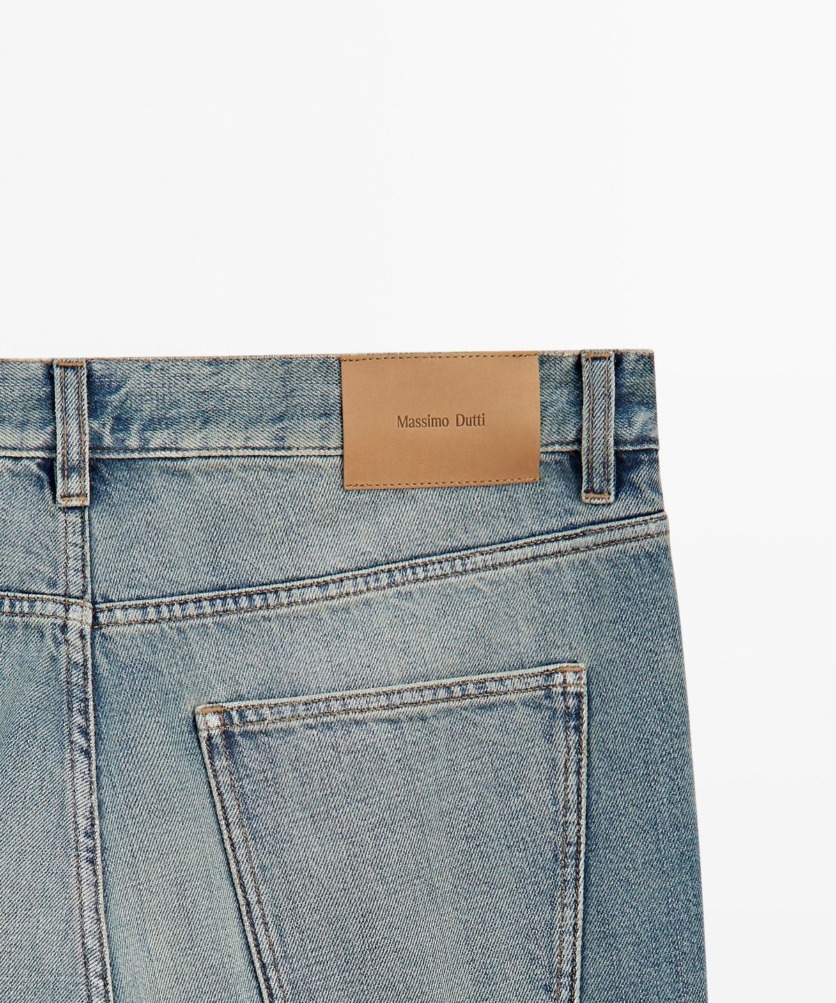 마시모두띠(MASSIMO DUTTI) 스트레이트 핏 진