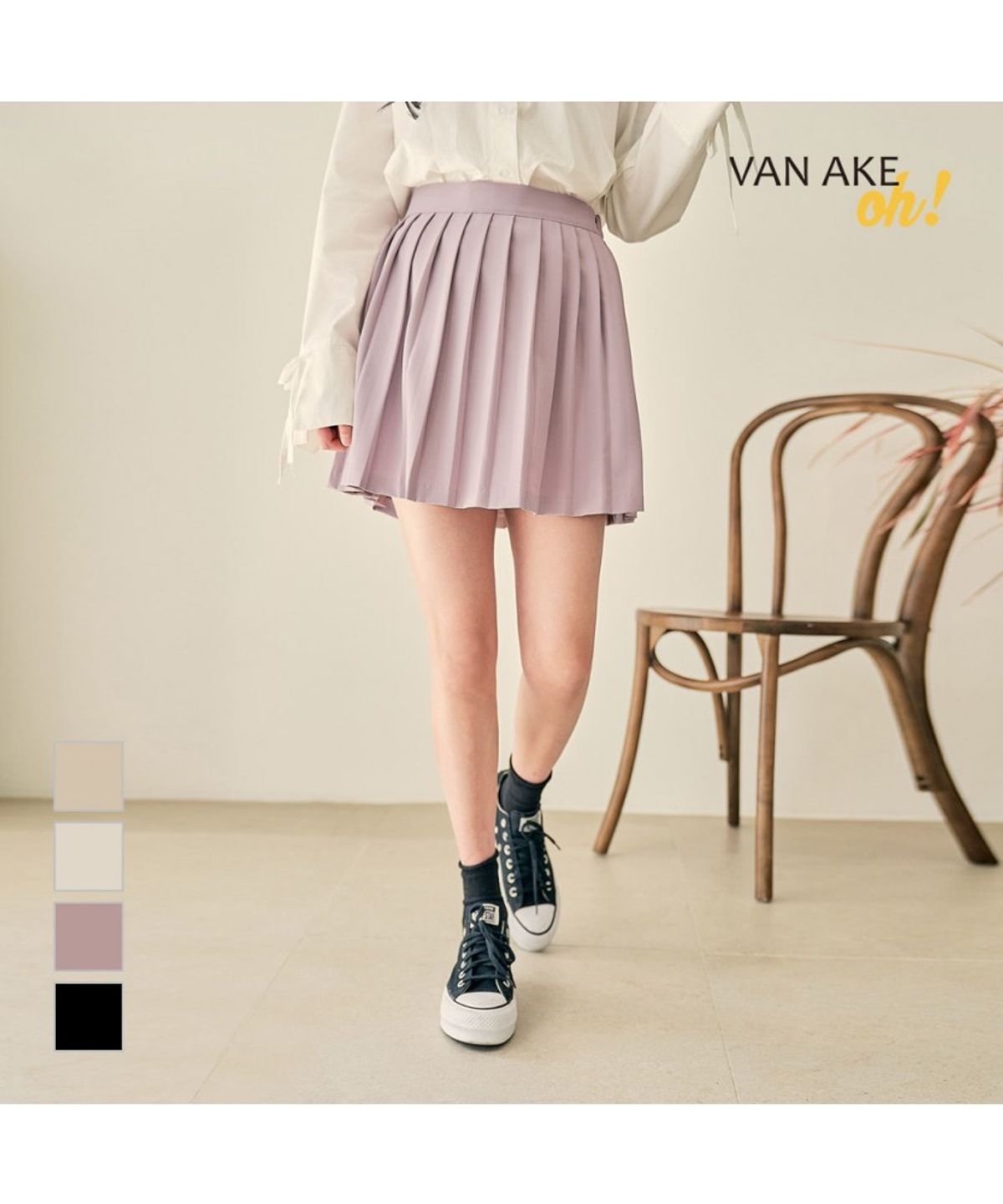 반에이크(VANAKE) 호두 플리츠 미니 스커트_OB12SKME02Z