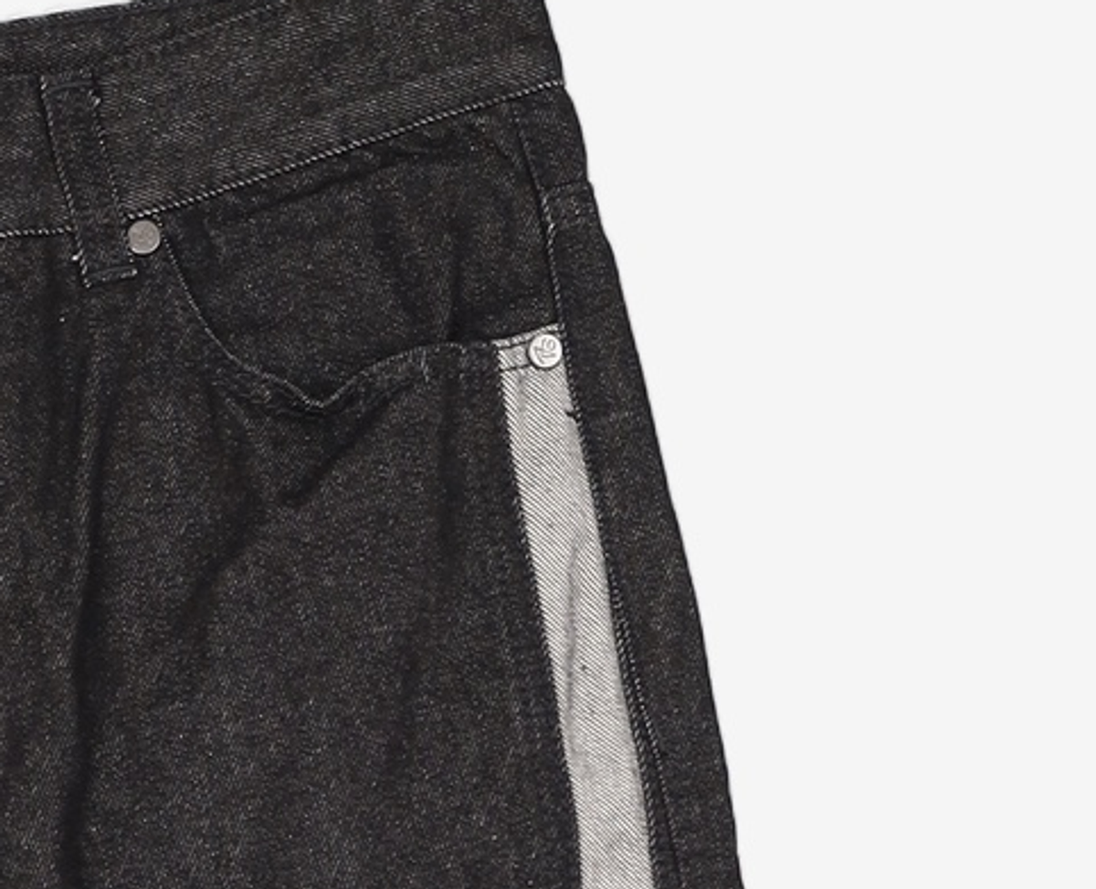 애드오프(ADDOFF) WAVE CURL LINE WIDE DENIM PANTS BLACK 48