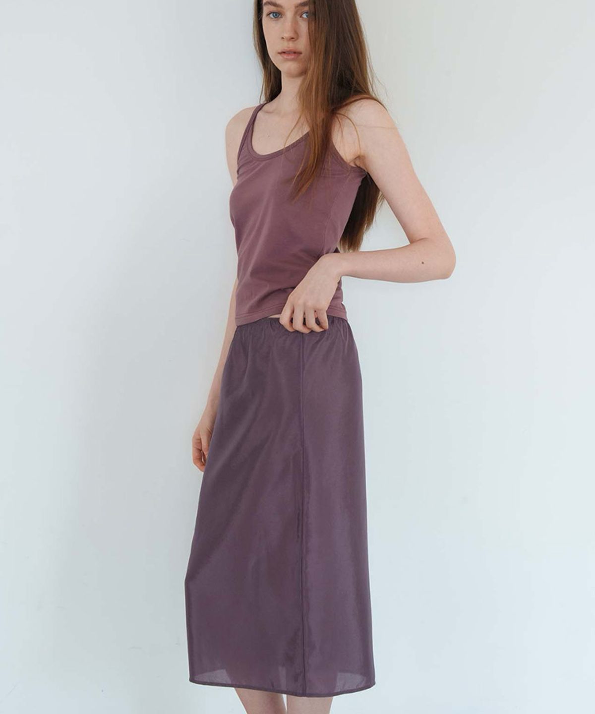 스러움(SEUREOUM) Raw Camisole_Red Bean