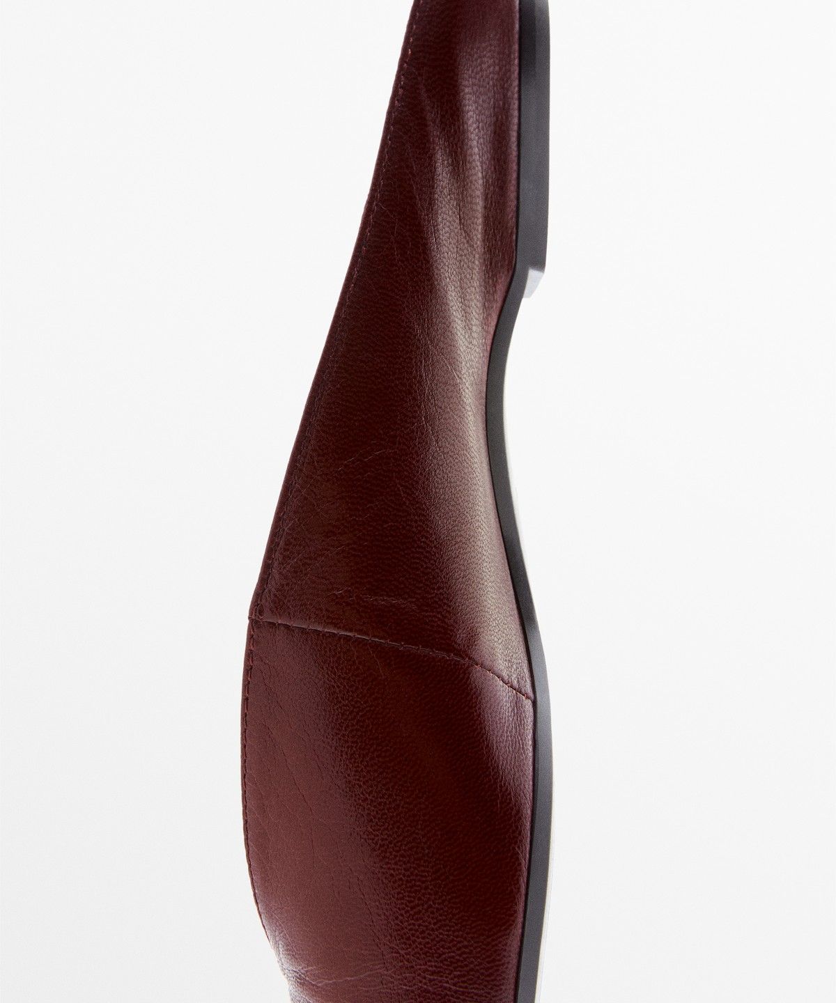 마시모두띠(MASSIMO DUTTI) 소프트 가죽 뮬