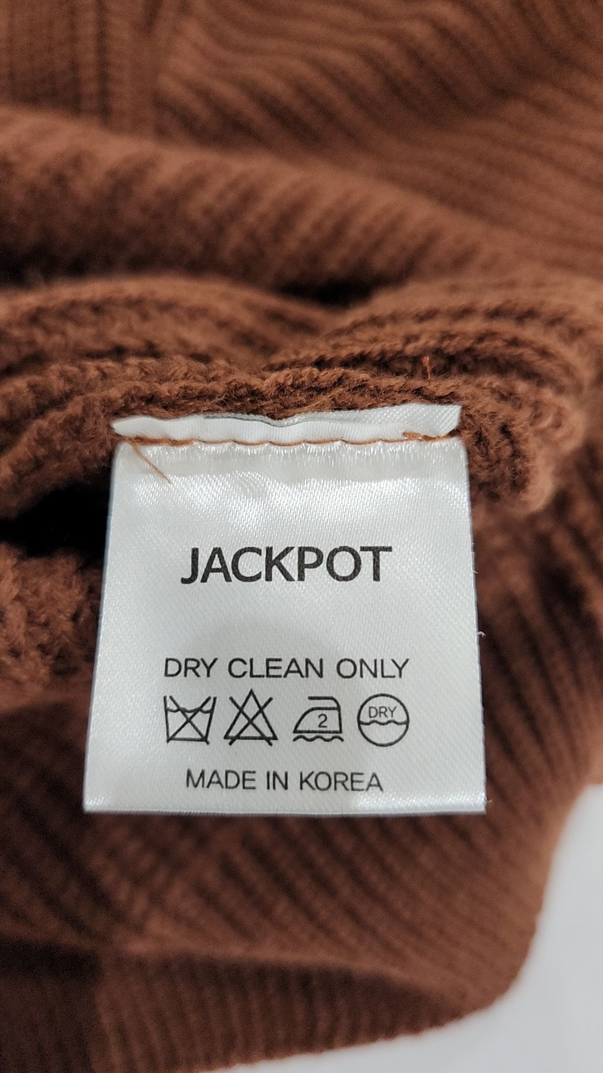 잭팟(JACKPOT) 니트/스웨터 FREE