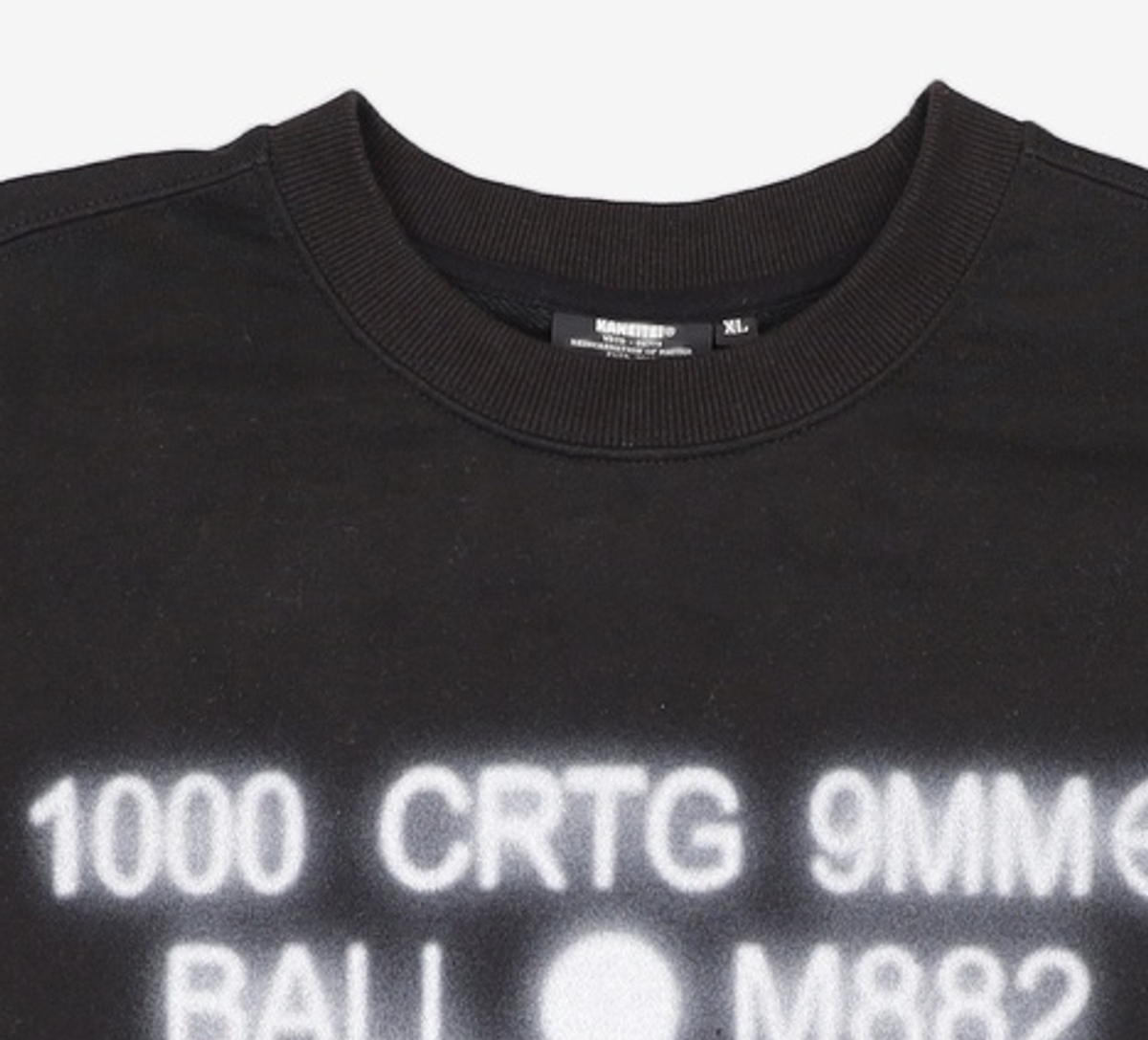 카네이테이(KANEITEI) SMUDGE SPRAY AMMO STENCIL CREWNECK (BLACK) XL