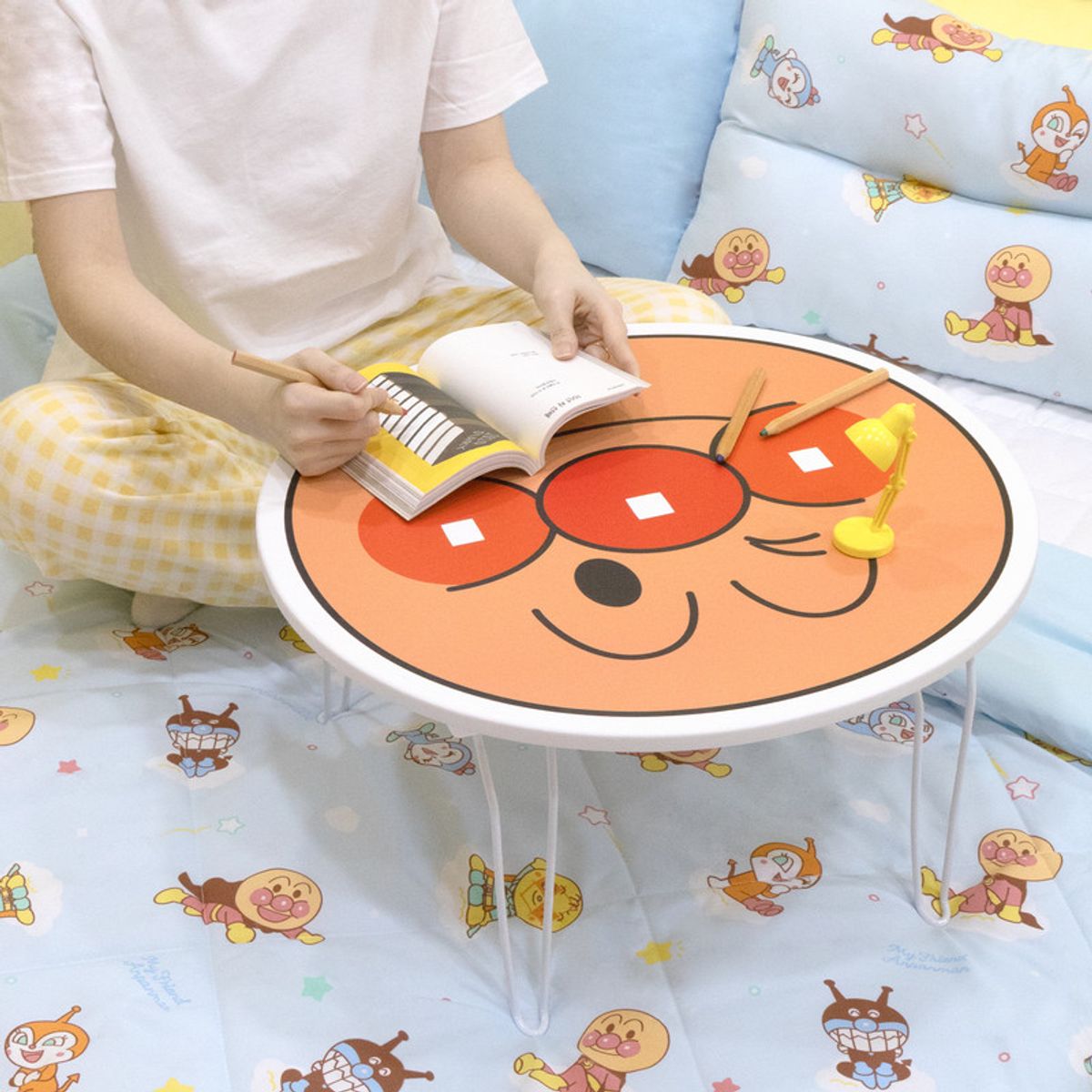 나라홈데코(NARAHOMEDECO) 호빵맨 접이식테이블 페이스