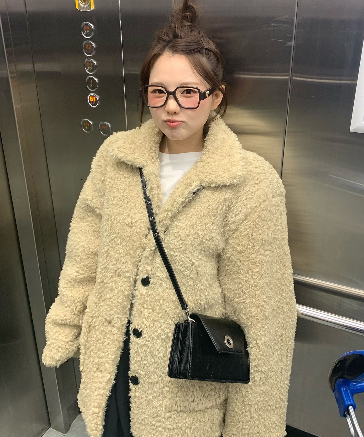키시닝(KISYNING) Square Travel Big-Bag (Black)