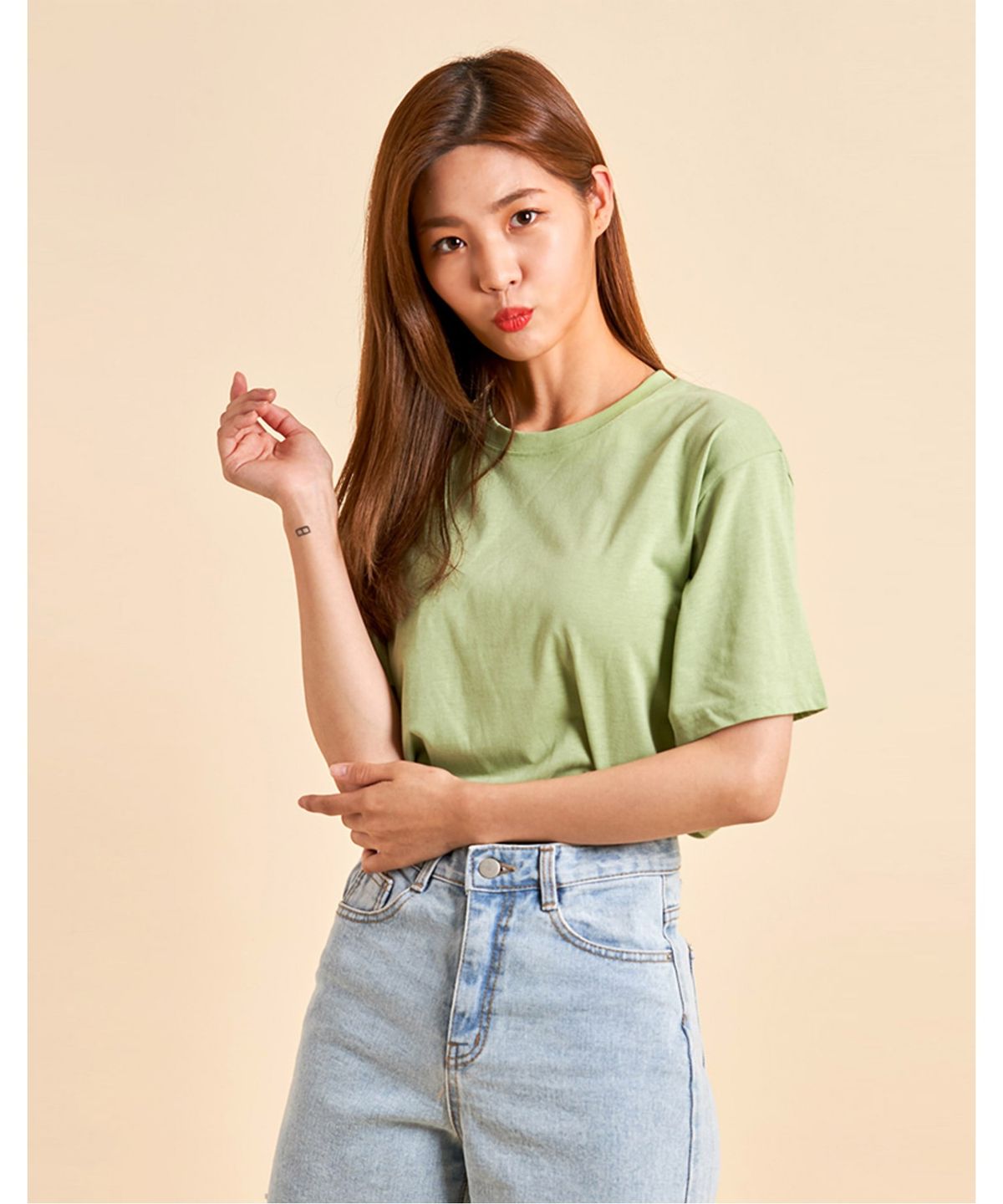 반에이크(VANAKE) 매일입는 티셔츠_OA95TSM104Z