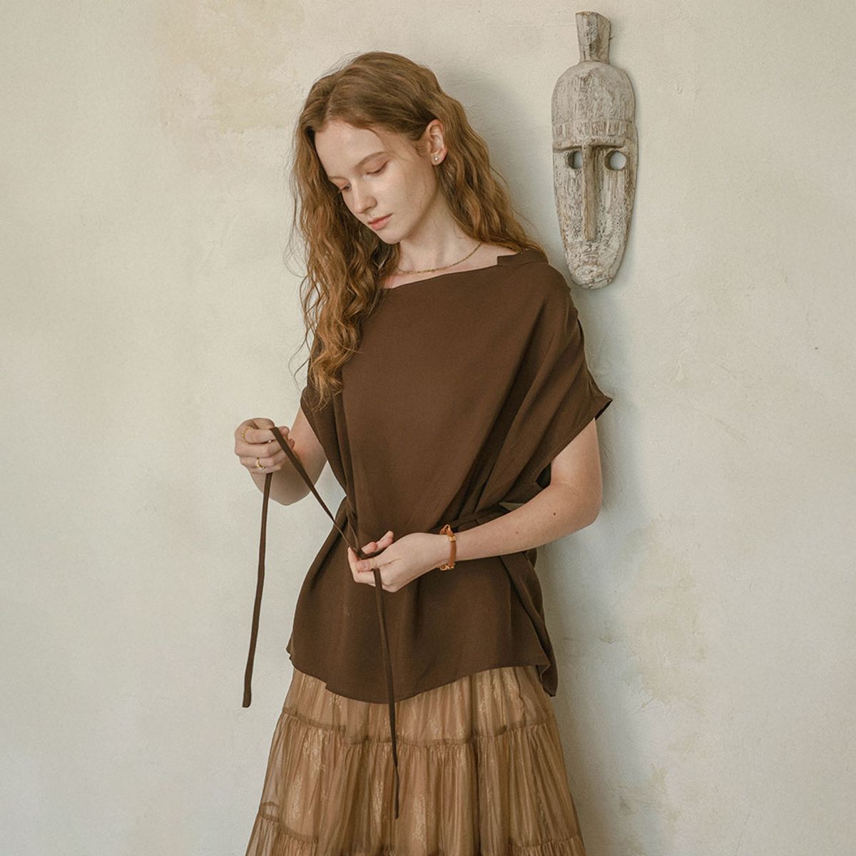 프라우드 마리(PROUD MARY) PM_Cap sleeve belted blouse_BROWN