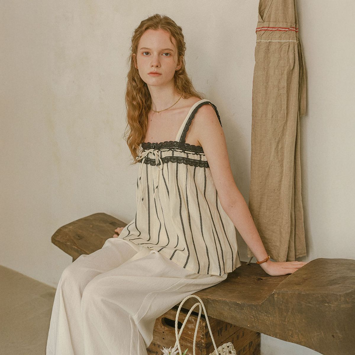 프라우드 마리(PROUD MARY) PM_Stripe lace trim camisole top_IVORY