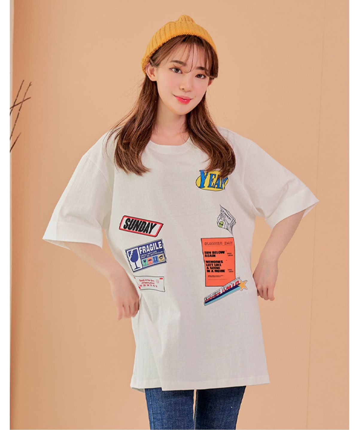 반에이크(VANAKE) 선데이 패치 티셔츠_OB05TSME16Z