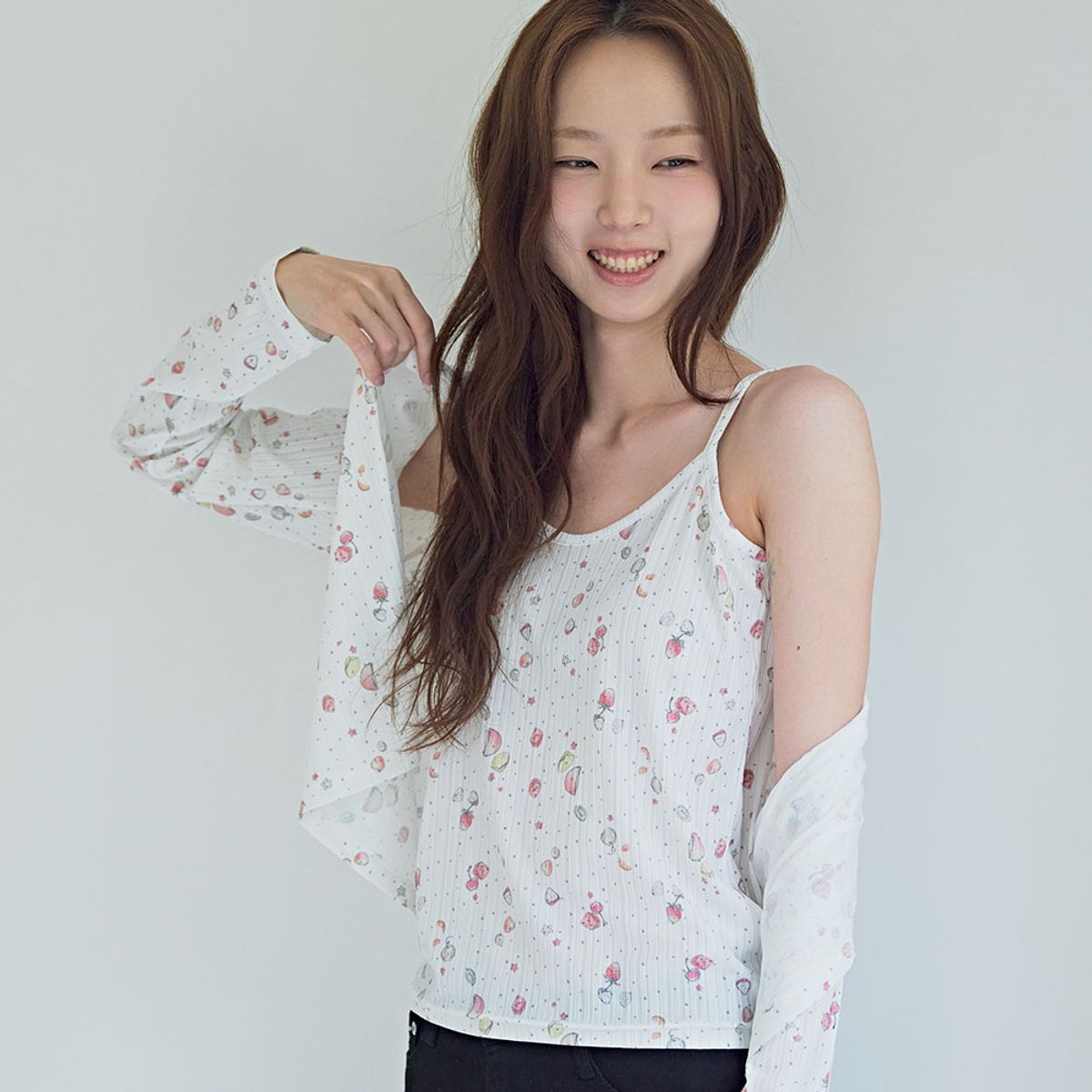 뮤즈무드(MUSEMOOD) Hwachae Cardigan & Cami Set (가디건&나시세트)