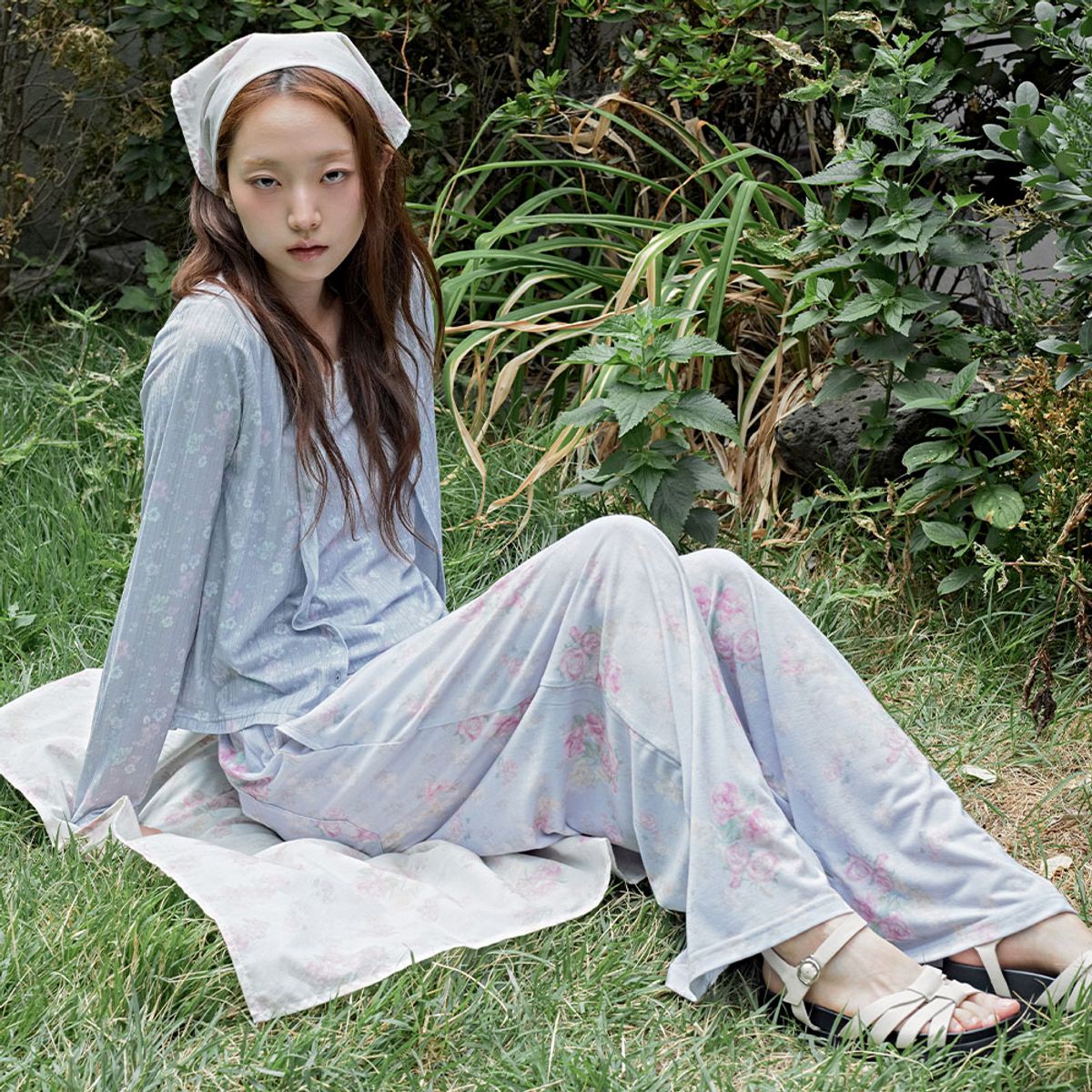 뮤즈무드(MUSEMOOD) Rose Letter Wide Pants (밴딩팬츠)