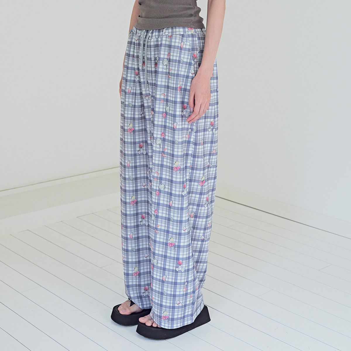 뮤즈무드(MUSEMOOD) Hwachae Wide Pants (밴딩팬츠)