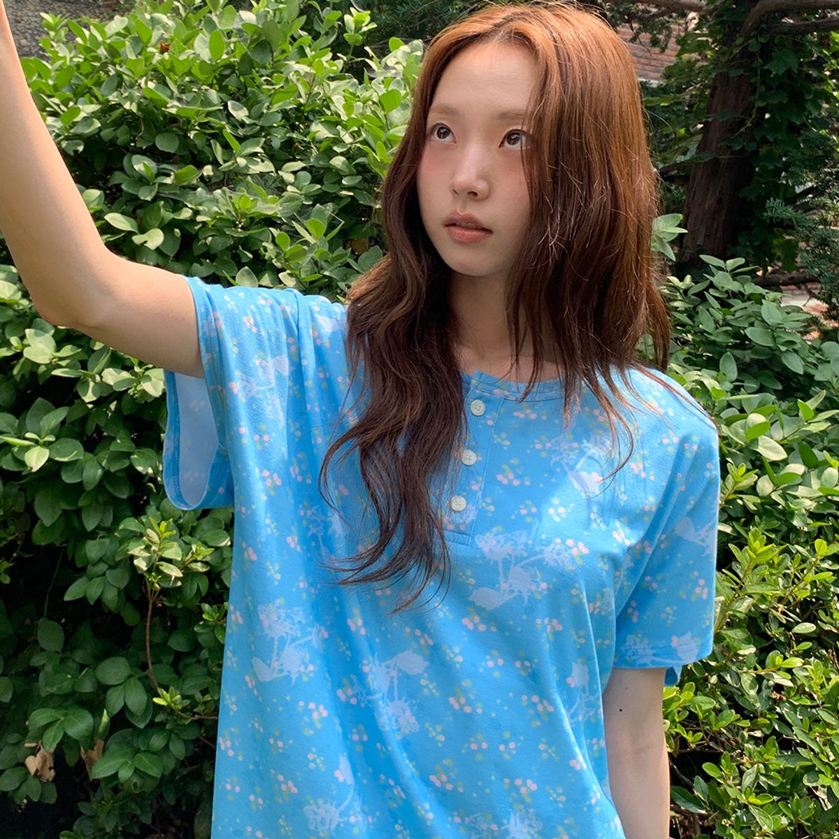 뮤즈무드(MUSEMOOD) Cool Rose Dolman Tee (티셔츠)
