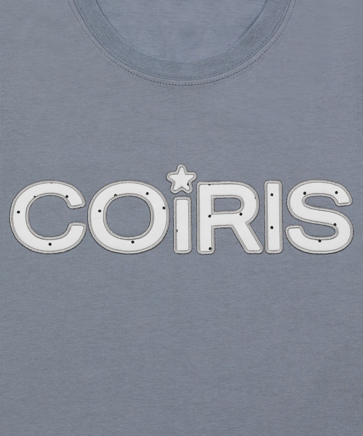 코이리스(COIRIS) 라베오 도트 아플리케 로고 코튼 반팔 티 (2컬러)