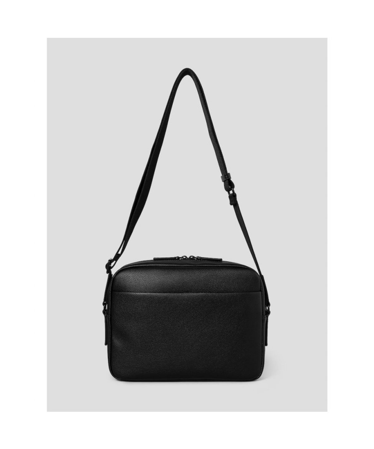 빈폴 액세서리(BEANPOLE ACCESSORY) 포비 가로 메신저백_태블릿