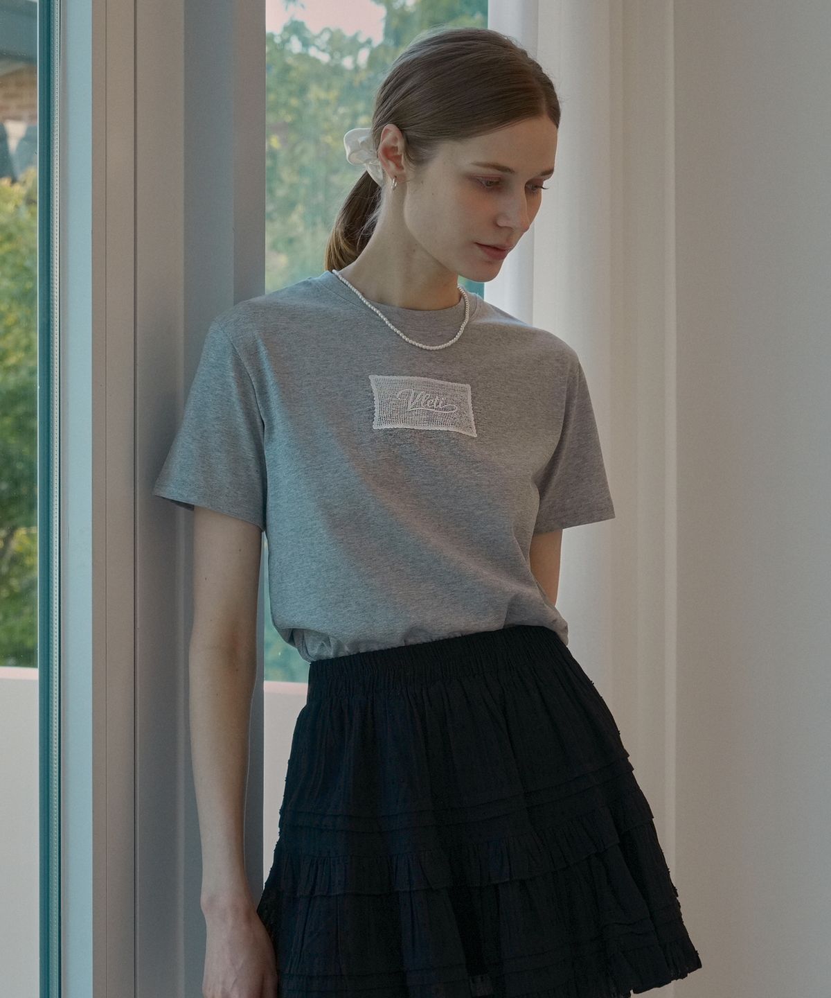 블레티(VLETI) Cotton Blend Layered Lettering Regular Fit T-Shirt (gray)