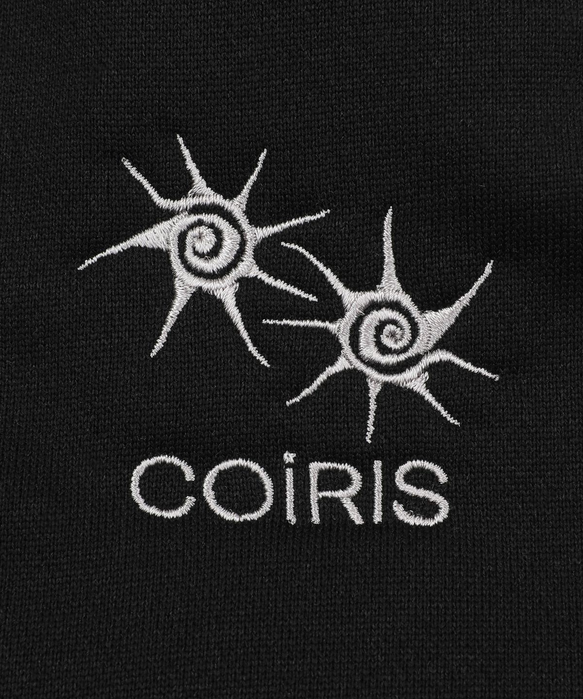 코이리스(COIRIS) 라베오 도트 아플리케 백 로고 숏 팬츠 (2컬러)