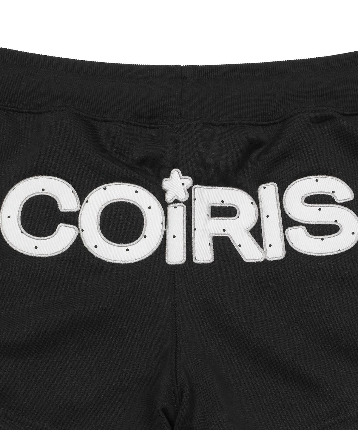 코이리스(COIRIS) 라베오 도트 아플리케 백 로고 숏 팬츠 (2컬러)