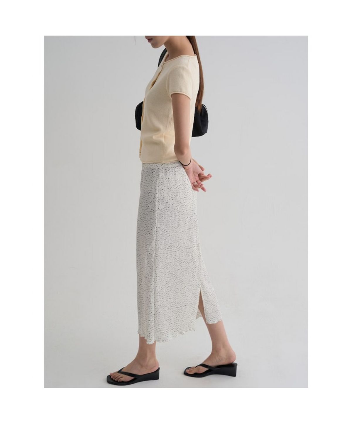 에잇세컨즈(8SECONDS) 주름지 도트 롱 스커트  화이트