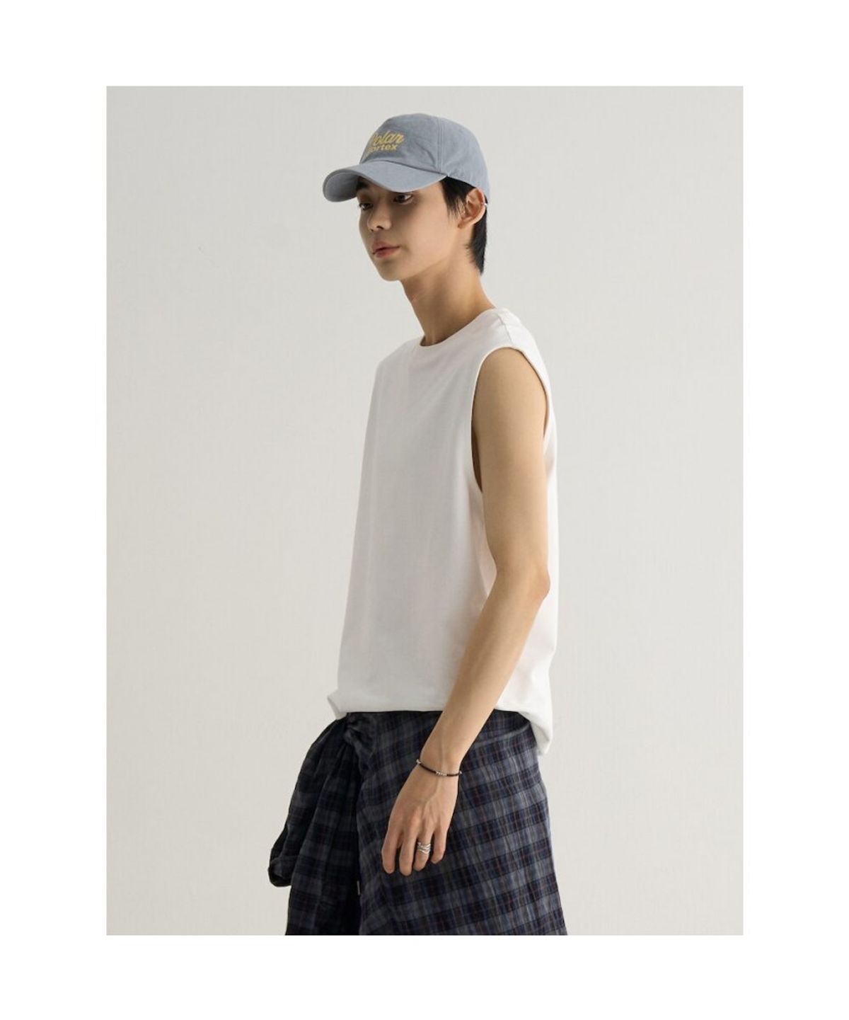 에잇세컨즈(8SECONDS) 데일리 스웨트 슬리브리스  화이트