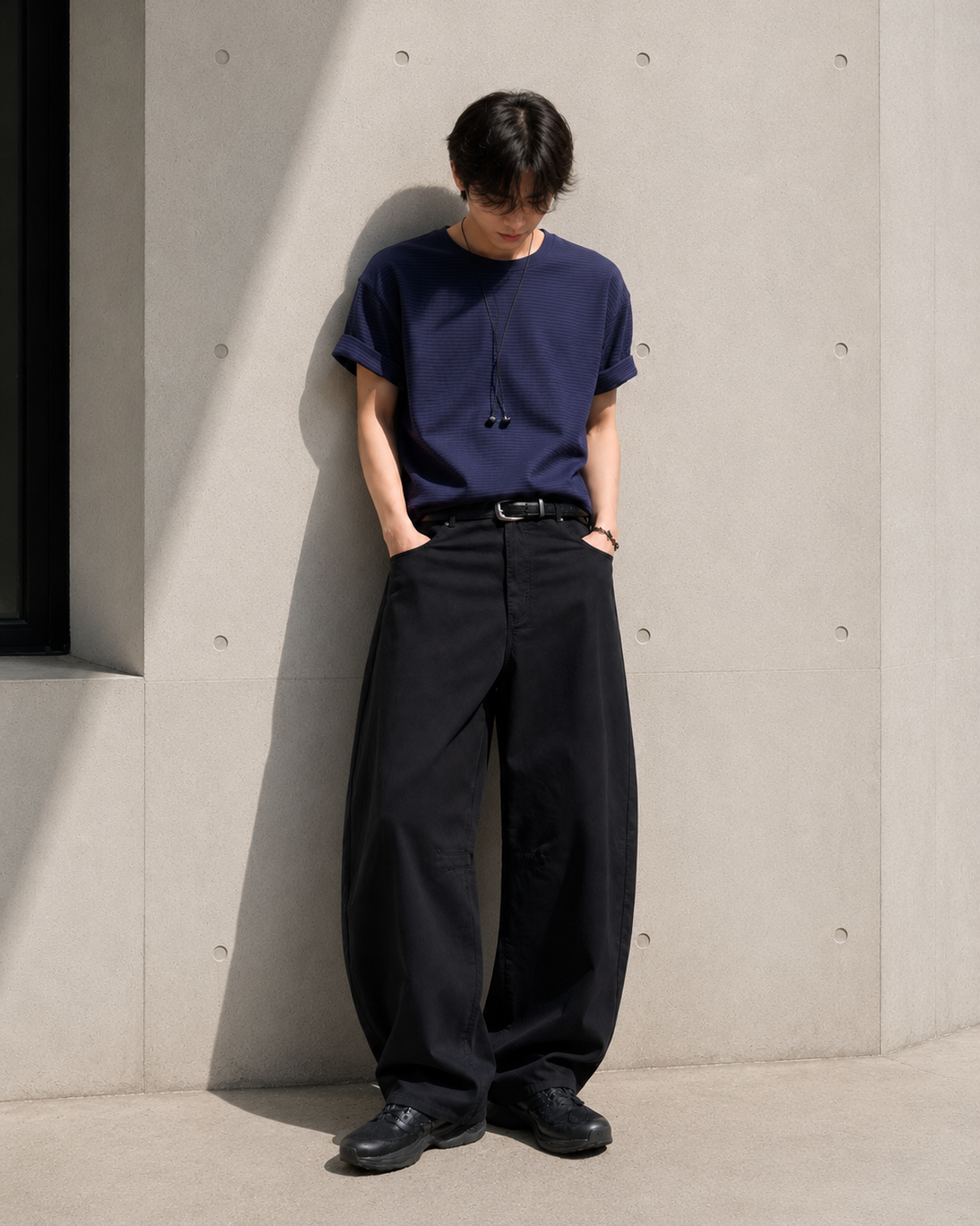 토피(TOFFEE) 커브드 배럴 코튼 팬츠 (BLACK)
