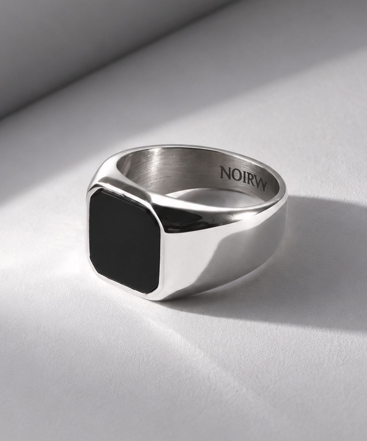 노이르비(NOIRVY) NR-301 블랙 오닉스 스퀘어 시그넷 링