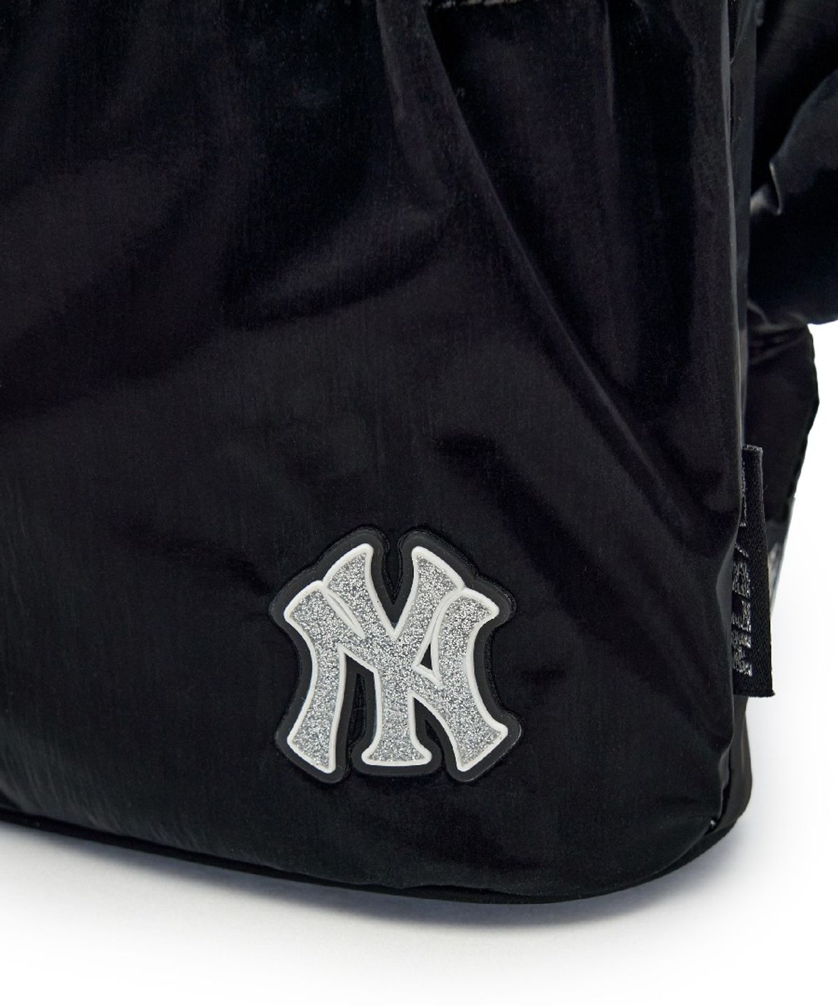 엠엘비 키즈(MLB KIDS) 글로시 미니 버킷백 NY (Black)