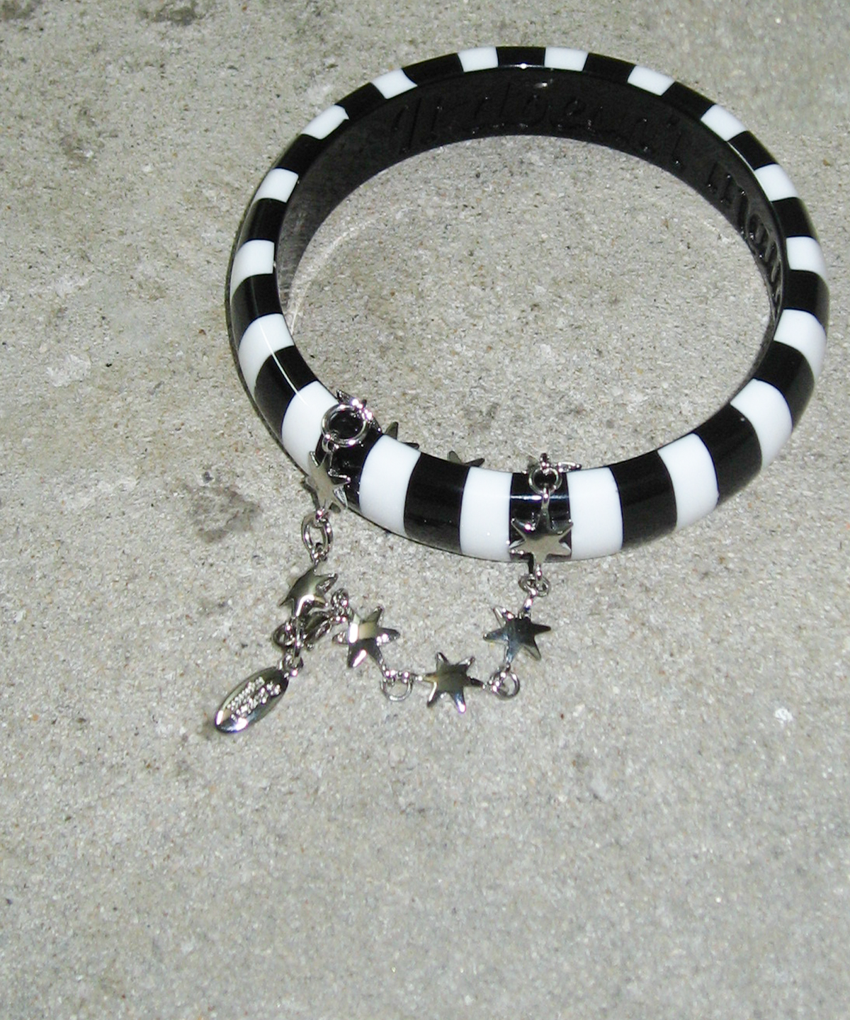 잇더즌매터(IT DOESN'T MATTER) Star loop bracelet
