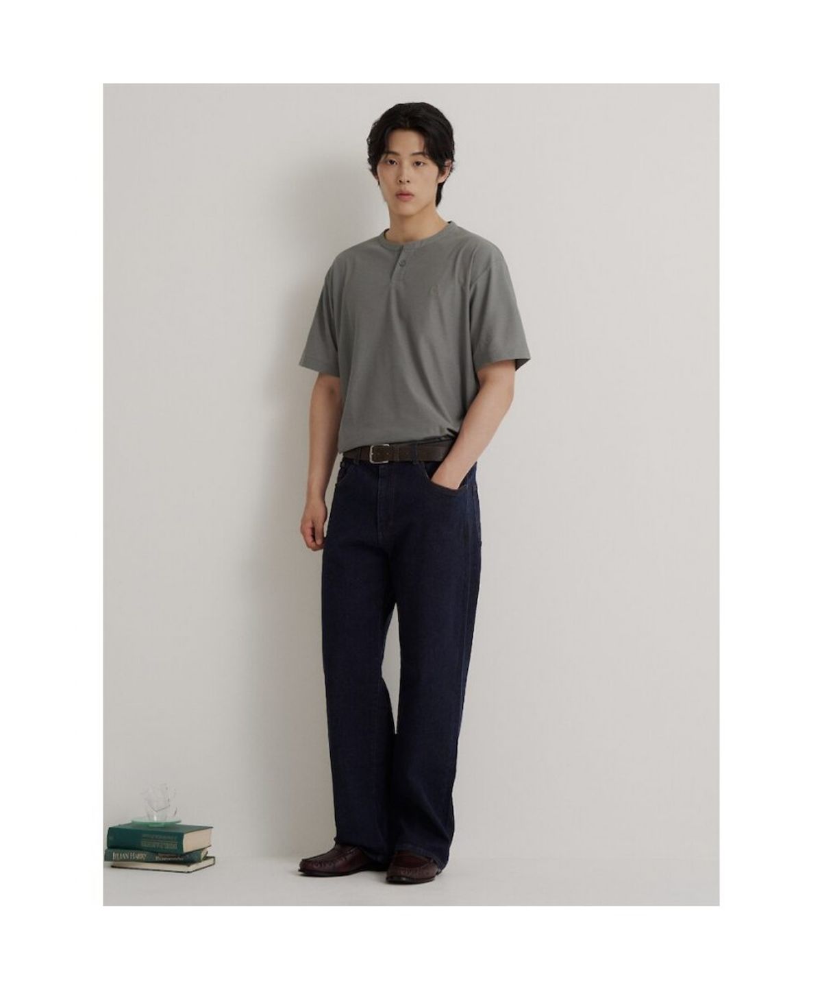 빈폴 멘(BEANPOLE MEN) 에어도트 슬릿넥 반소매 티셔츠  카키