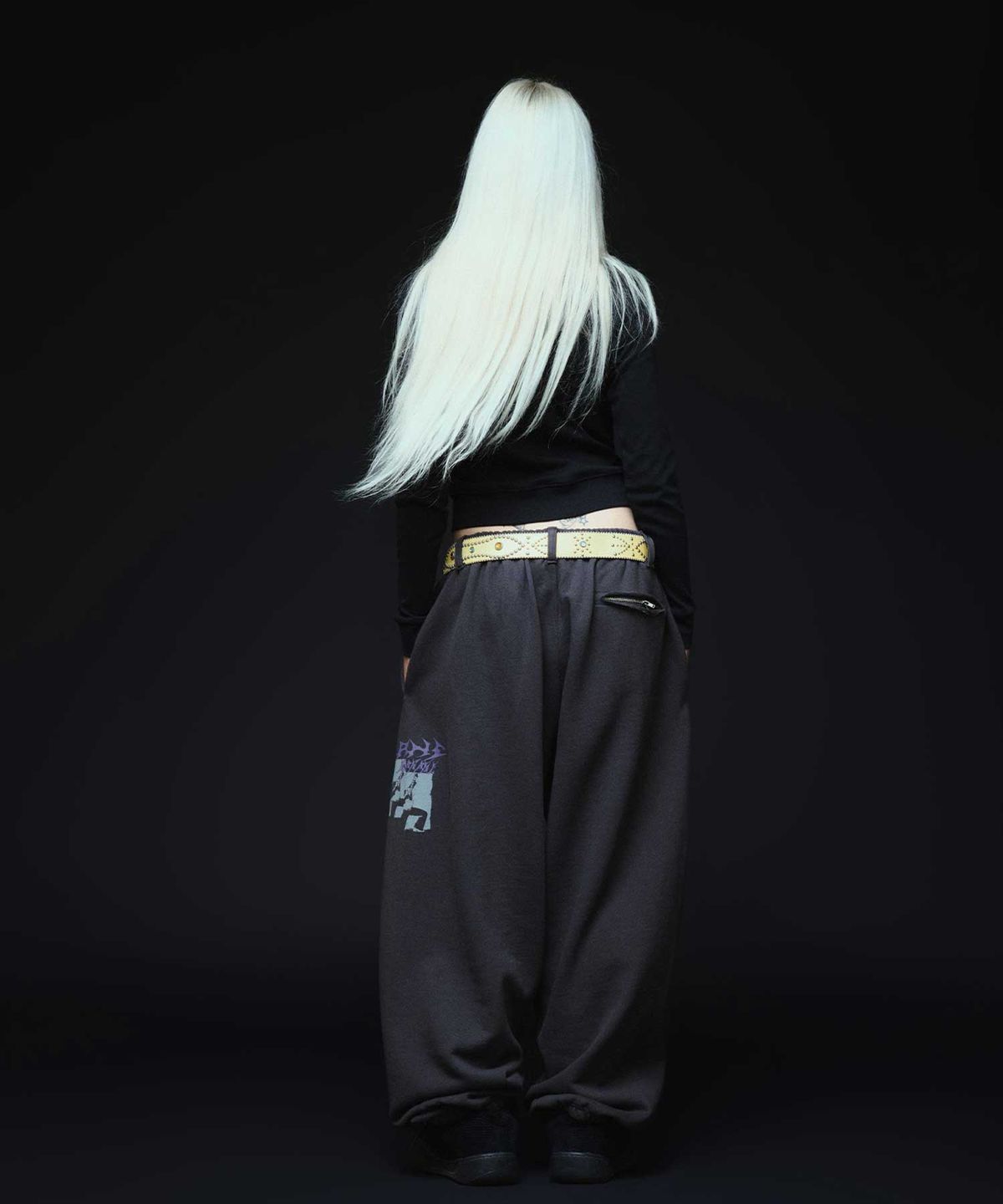 인세인개러지(INSANEGARAGE) INSANE WOMEN LOGO ZIP-UP JERSEY_BLACK