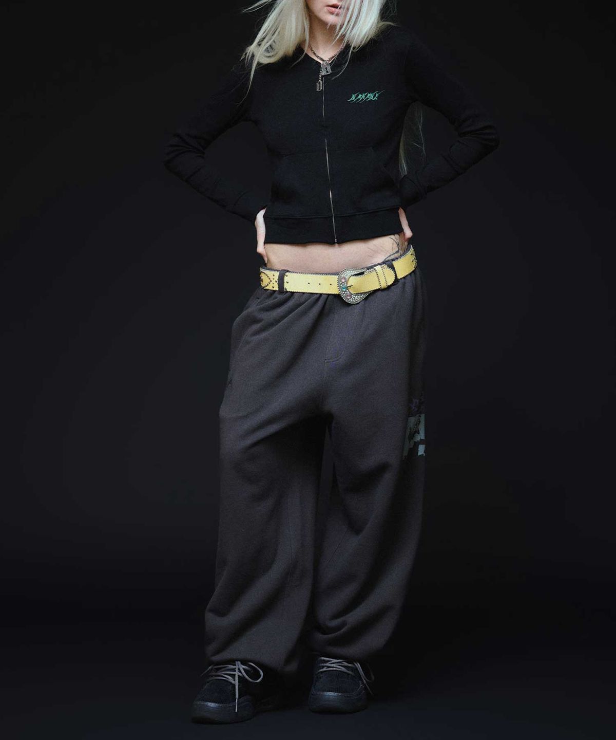 인세인개러지(INSANEGARAGE) INSANE WOMEN LOGO ZIP-UP JERSEY_BLACK
