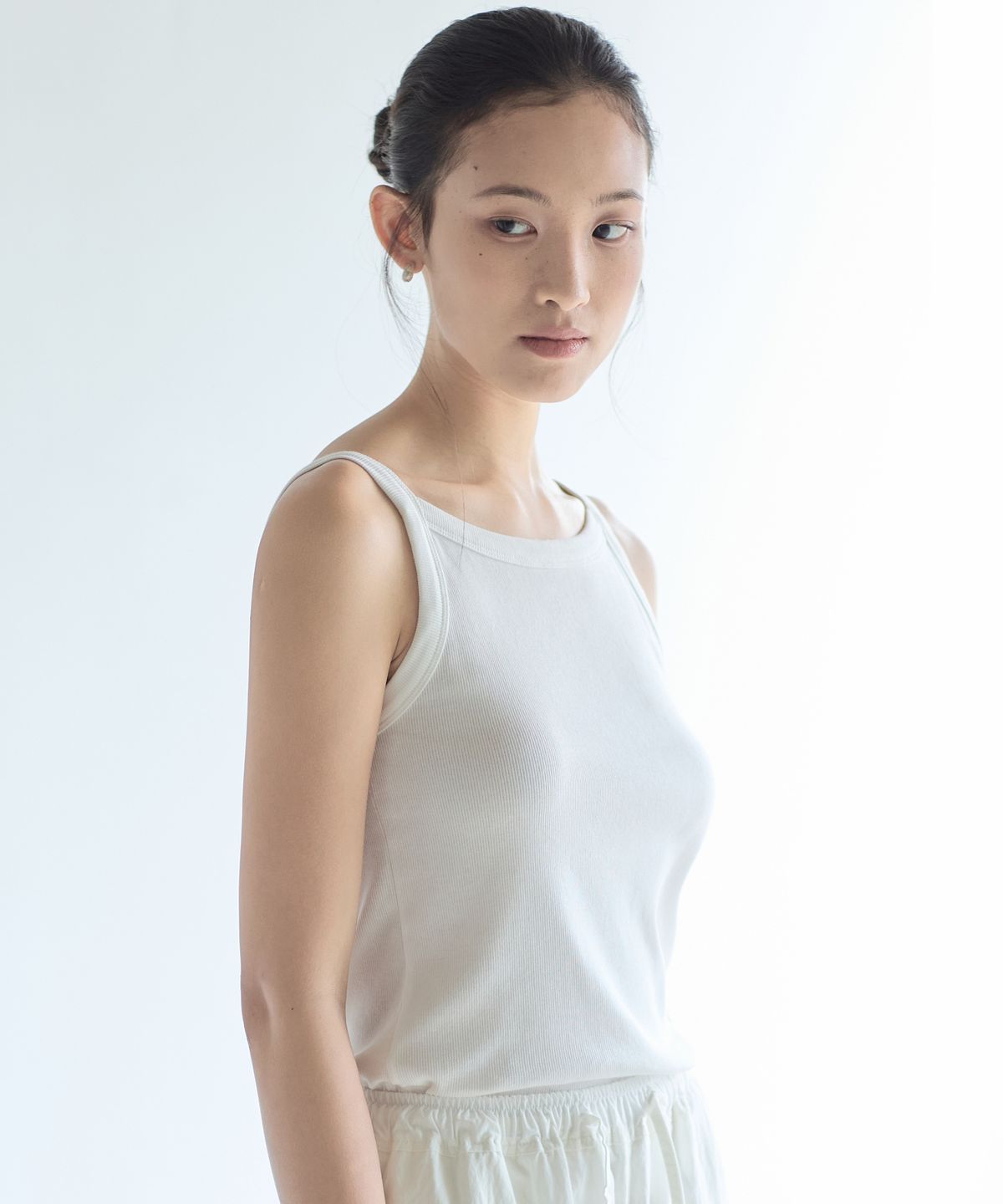 누토프(NUTOFFE) Moa Sleeveless_Ivory