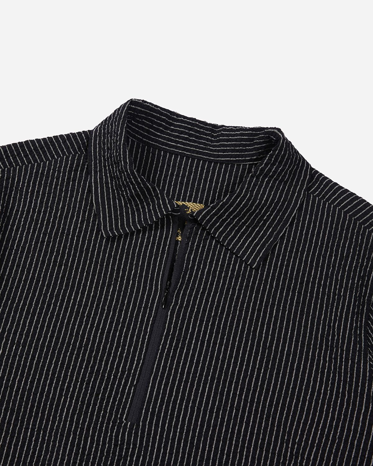 사일런트실러블(SILENTSYLLABLE) Ripple half zip shirt / Black