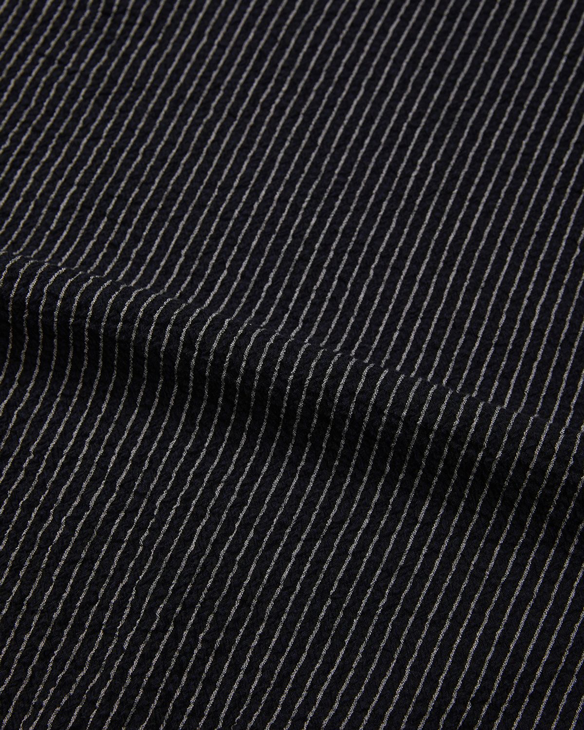 사일런트실러블(SILENTSYLLABLE) Ripple half zip shirt / Black