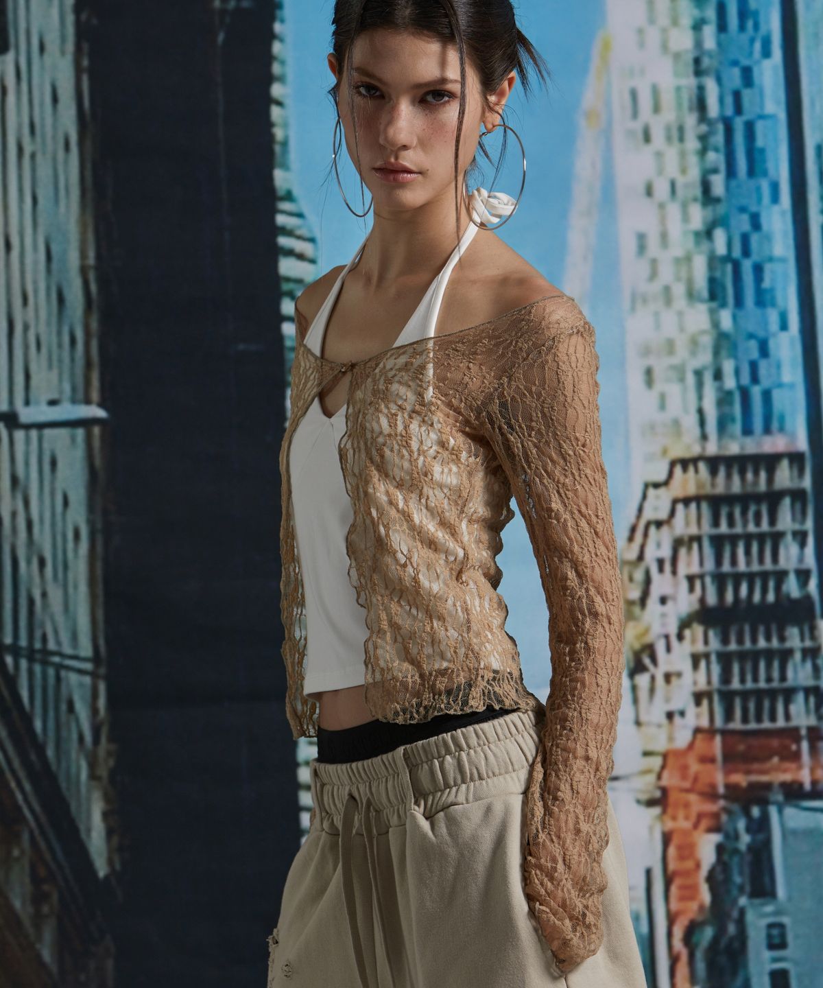 게이트리스(GATELESS) JACQUARD LACE CARDIGAN