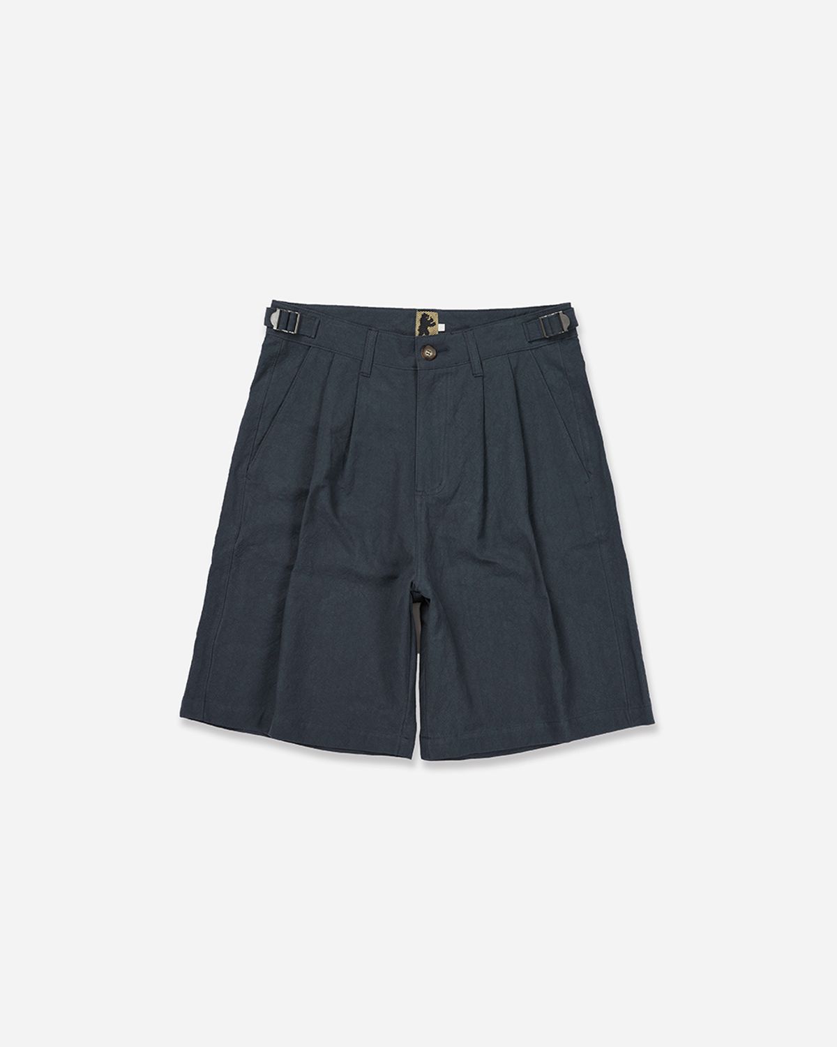 사일런트실러블(SILENTSYLLABLE) Double tuck crinkle shorts / Graphite
