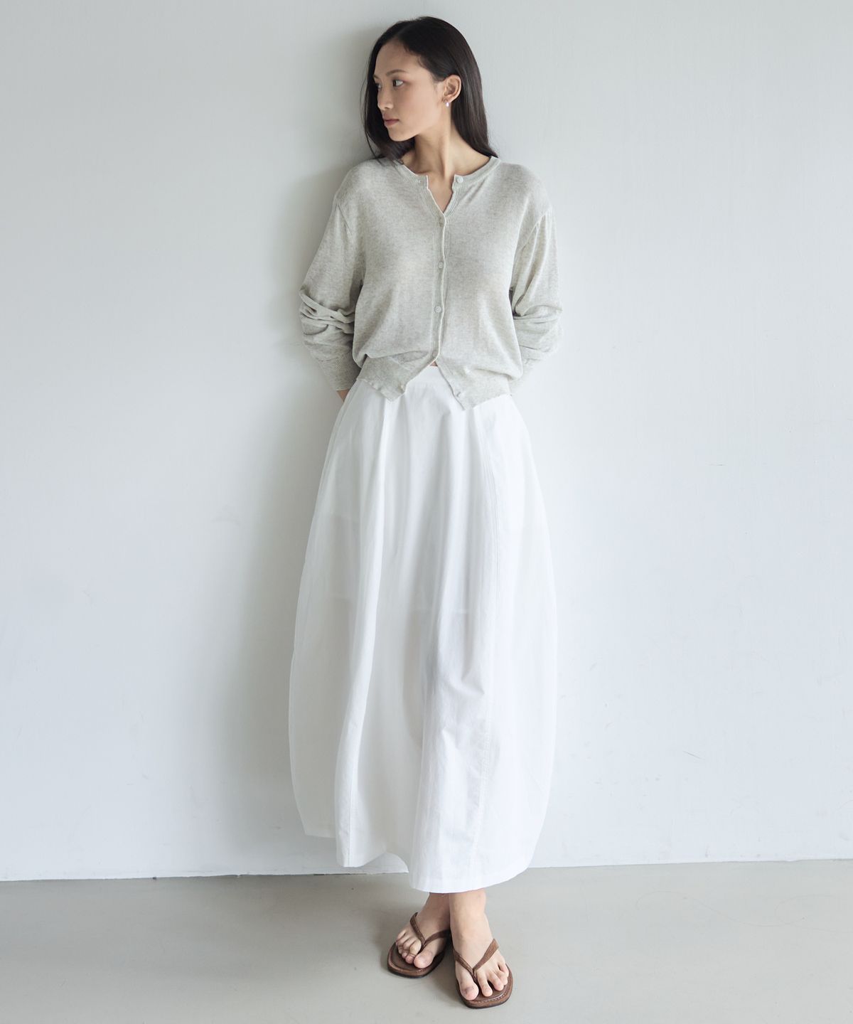 누토프(NUTOFFE) Bloom Skirt_White