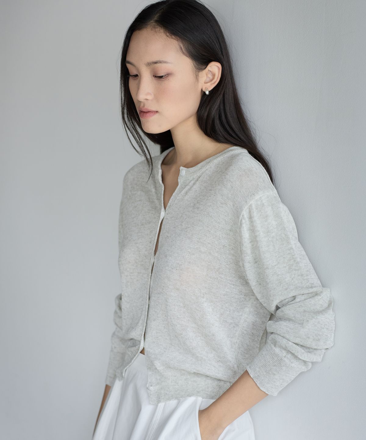 누토프(NUTOFFE) Essential Round Cardigan_Oat Beige