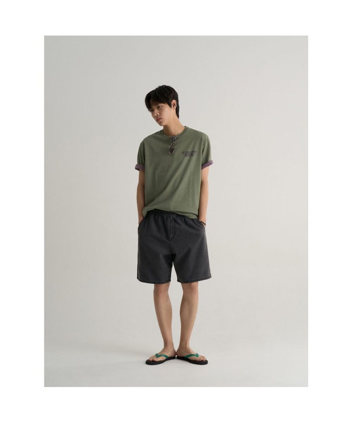 에잇세컨즈(8SECONDS) 라이트 웨이트 이지 밴딩 데님 쇼츠  블랙