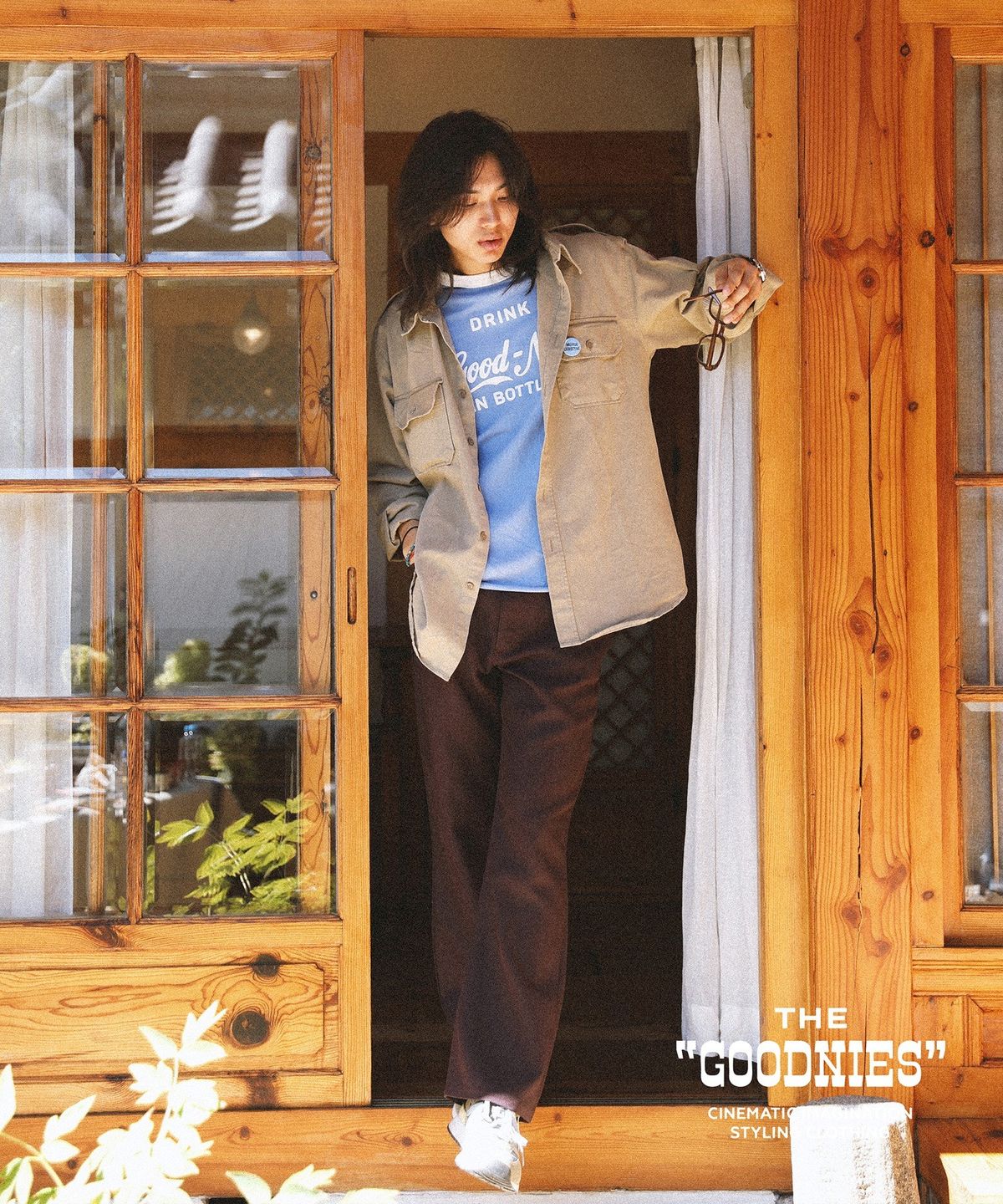 굿니스(GOODNIES) 밀리터리 오피서 카키 치노 셔츠