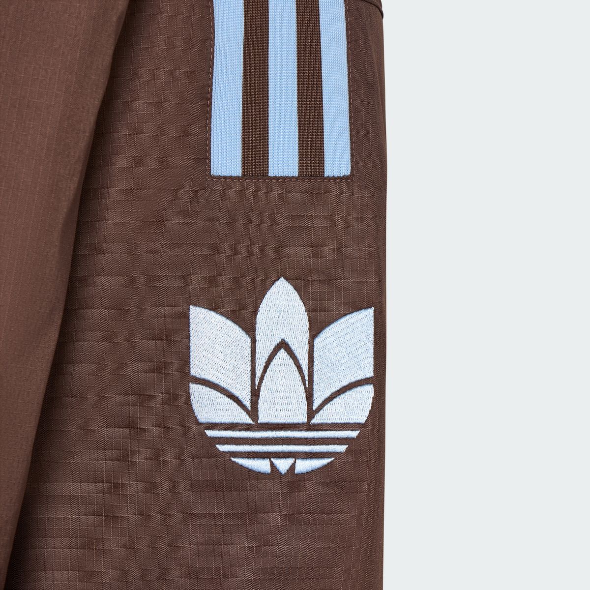 아디다스(ADIDAS) 아디컬러 트랙탑 KV8875