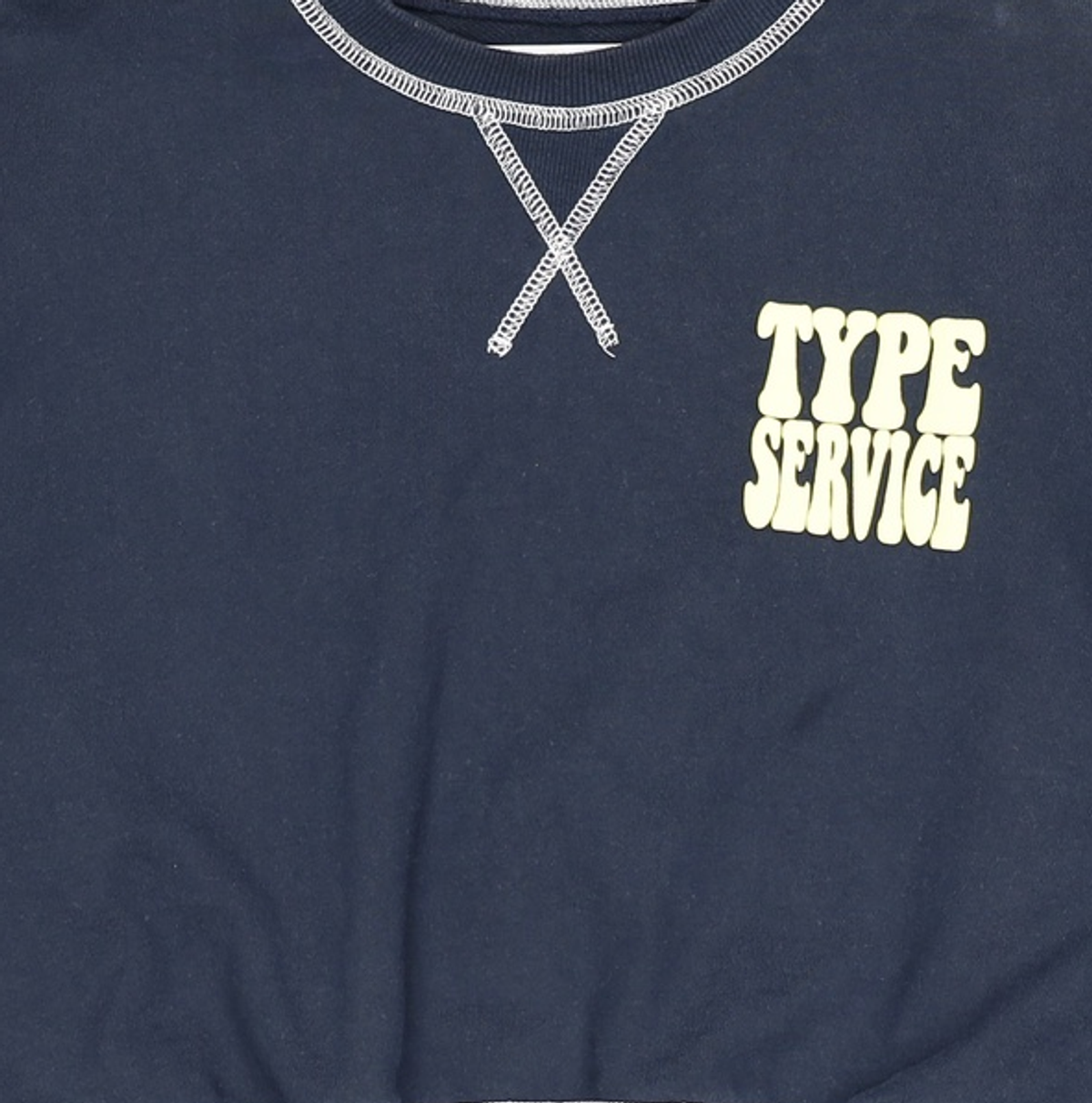 타입서비스(TYPESERVICE) 맨투맨/스웨트셔츠 FREE