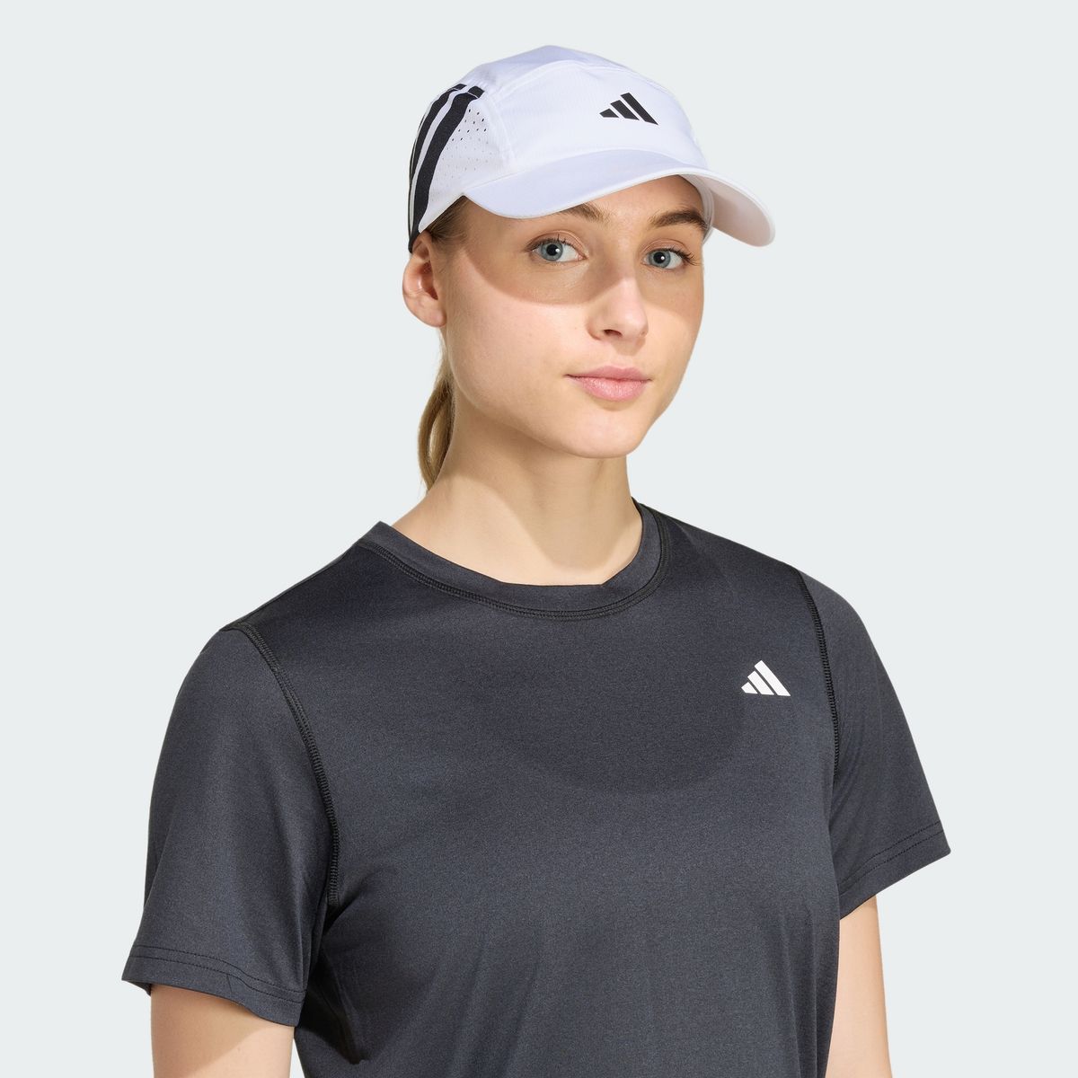 아디다스(ADIDAS) 디펜더 5PNL 캡 KH0377