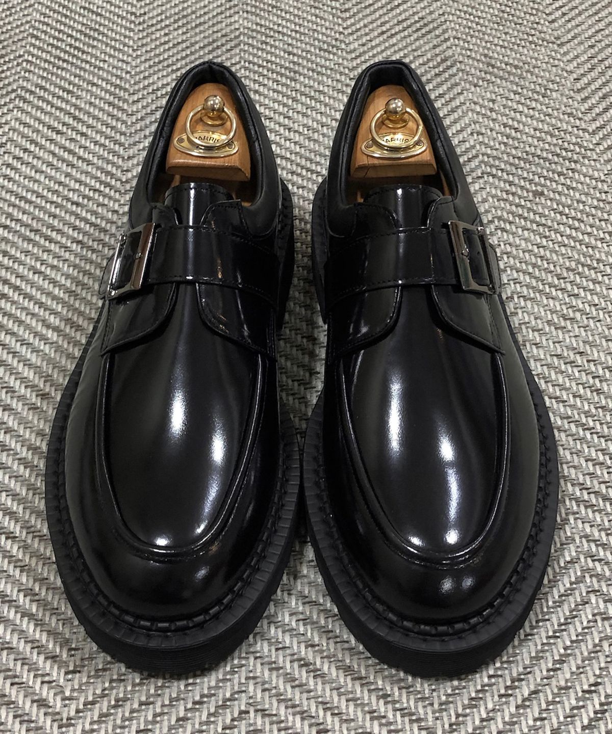 조앤슈(JOENSHOE) 헤리티지 트랙 몽크스트랩 블랙 복스