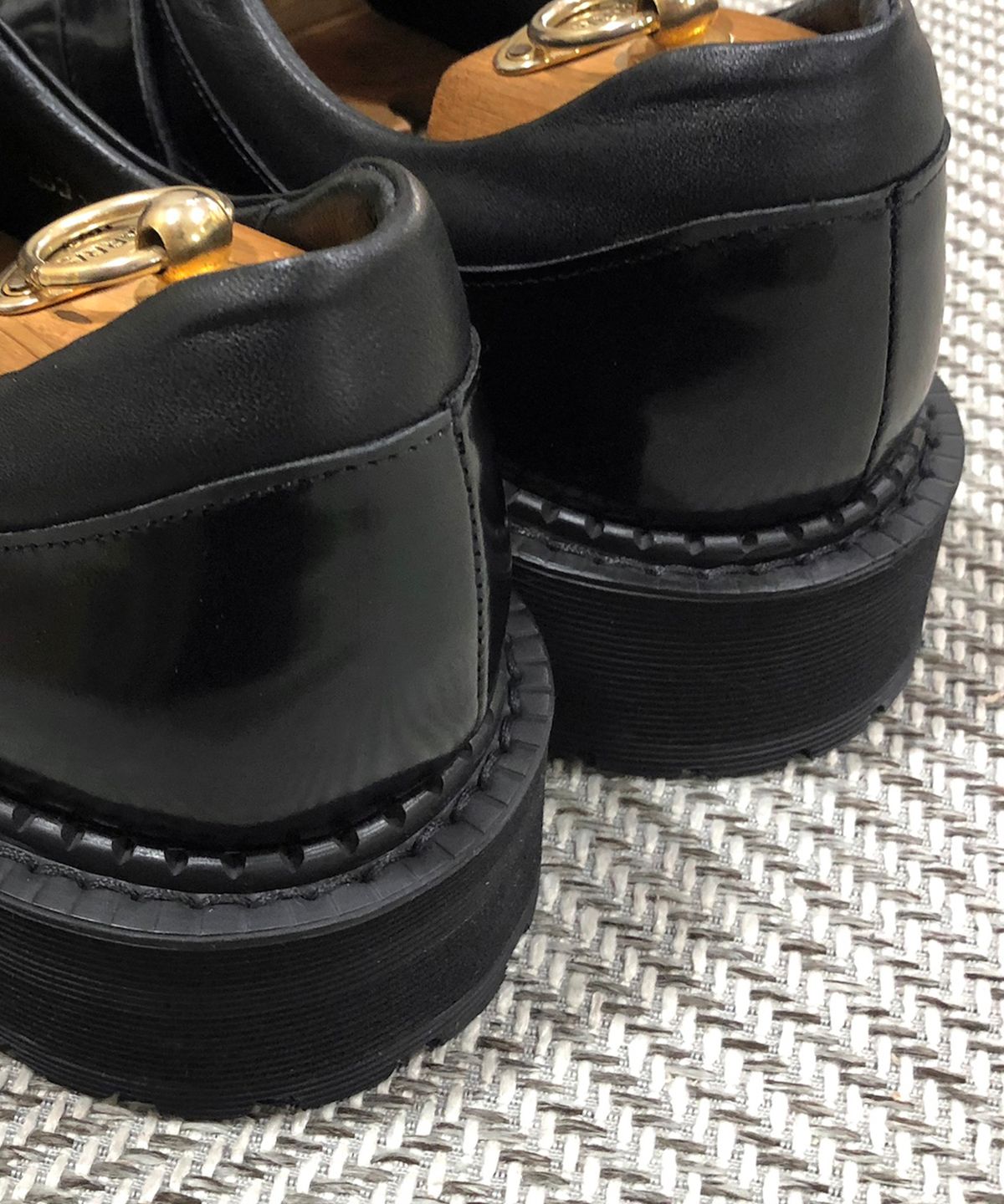조앤슈(JOENSHOE) 헤리티지 트랙 몽크스트랩 블랙 복스