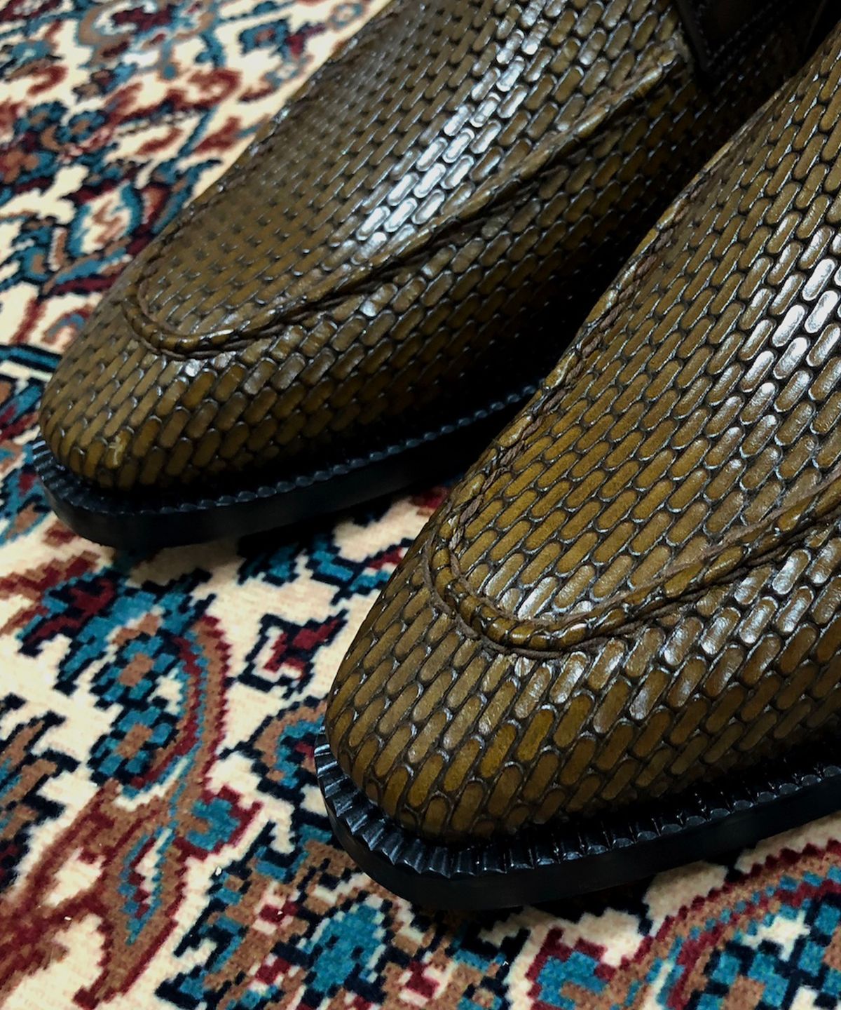 조앤슈(JOENSHOE) 리얼 코브라 원버클 몽크스트랩 모카브라운